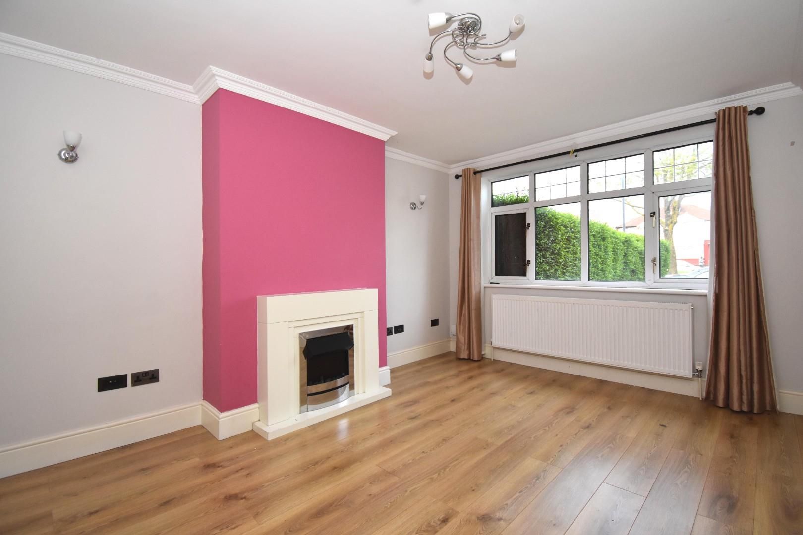 Honeypot Lane, Stanmore, Middlesex, HA7 1JQ