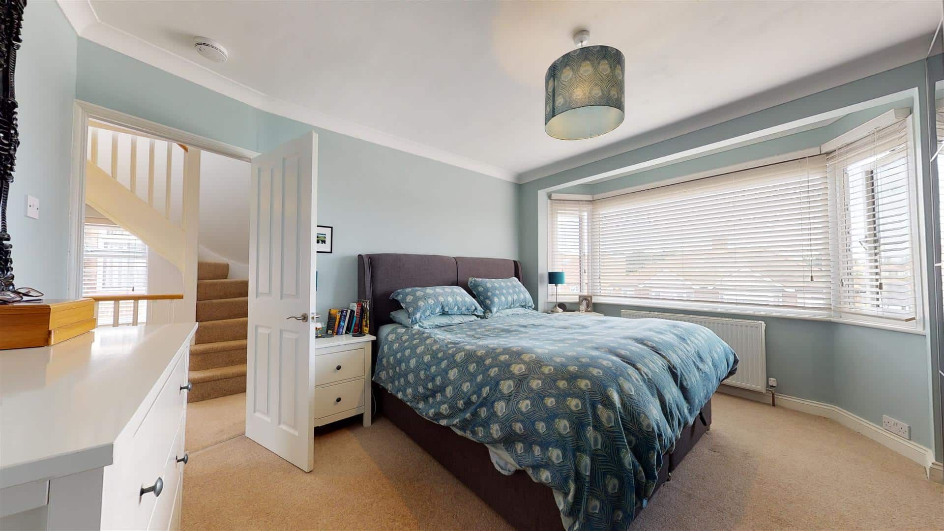 4 bed semidetached house for sale in Dene Road, Buckhurst Hill