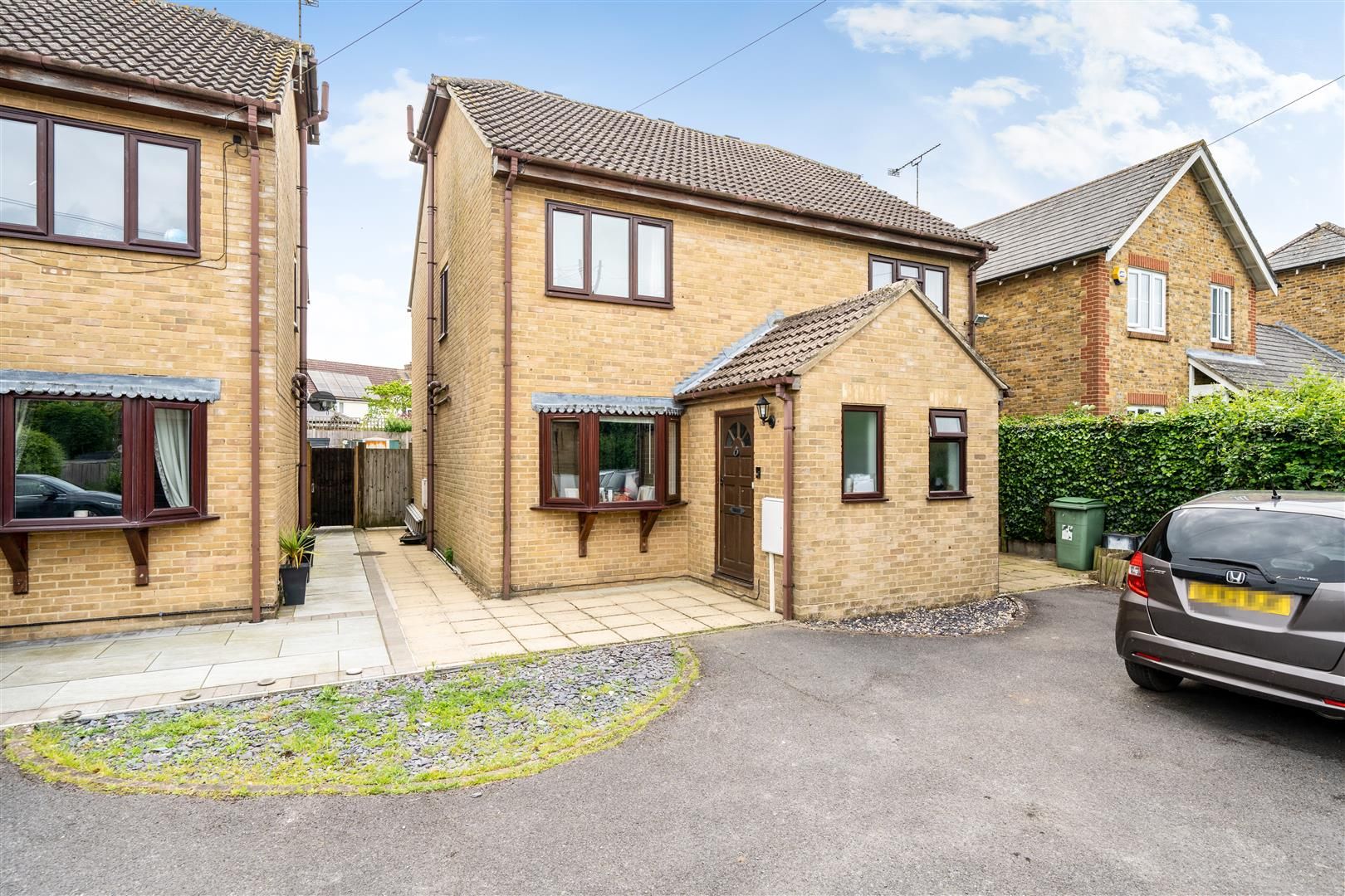 Marsham Close, Harrietsham, ME17 1NG