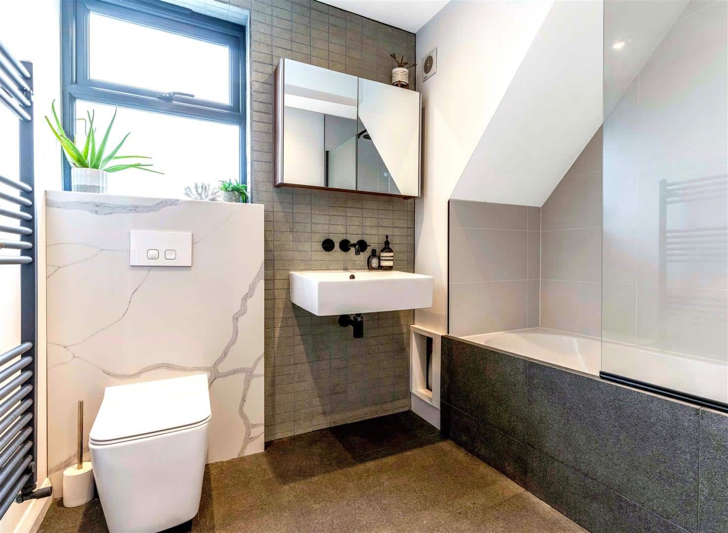 3 bed house for sale in Marion Crescent, Orpington Edmund Estate Agents