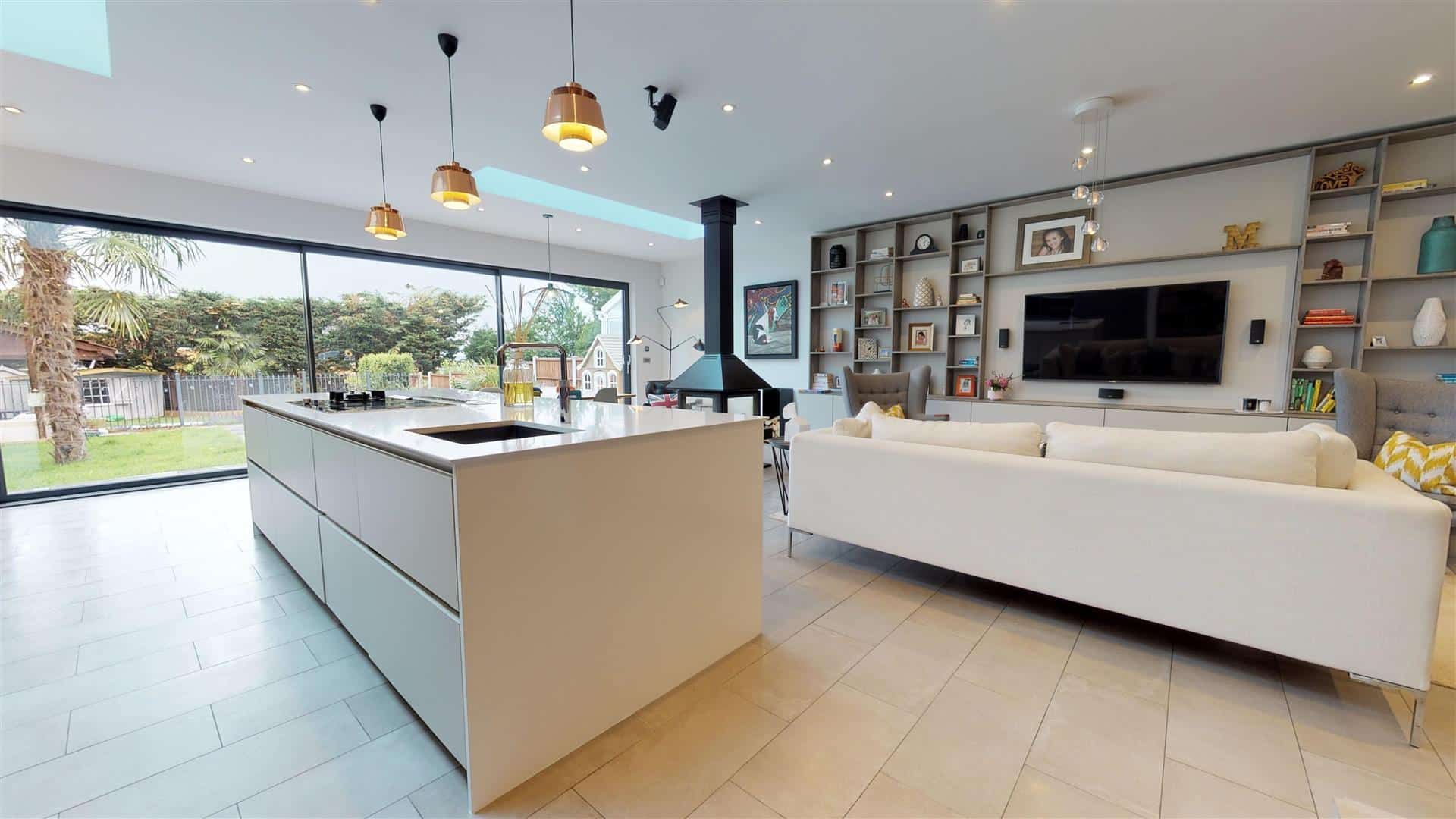 5 bed detached house for sale in Alderton Mews, Alderton Hill, Loughton