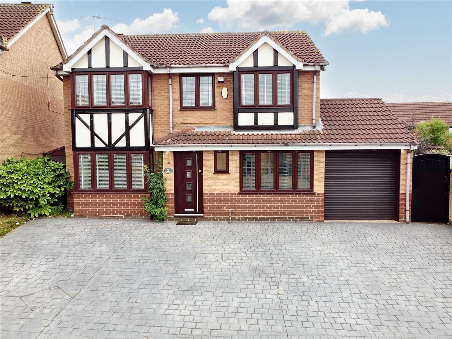 Northolt Drive, Nuthall