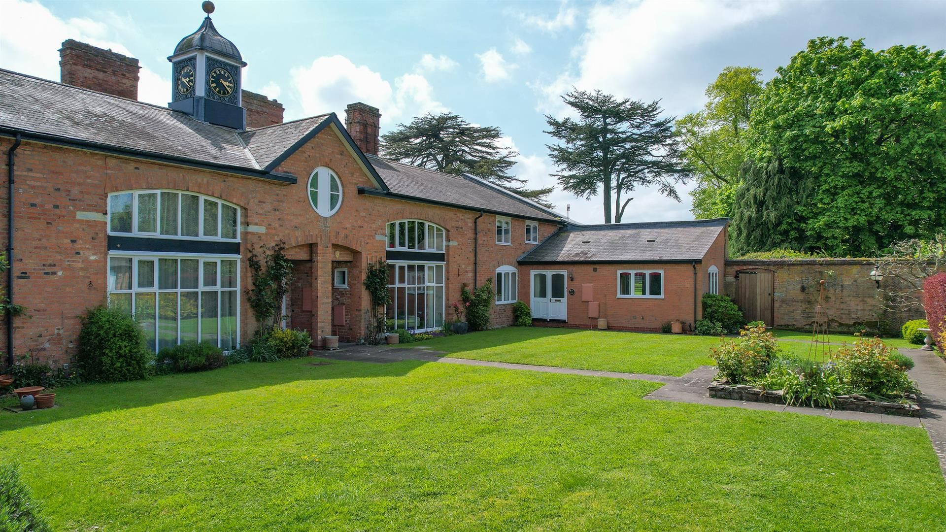 Clopton House, Clopton, Stratford-Upon-Avon, CV37 0QR