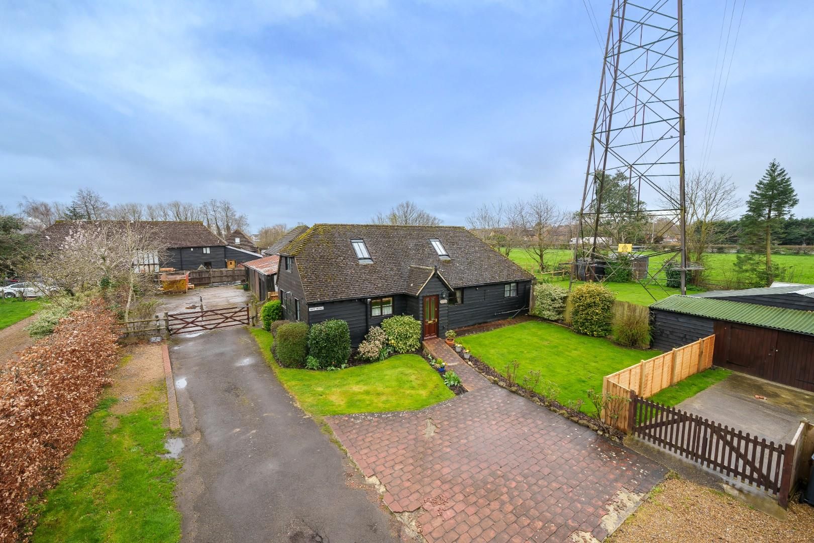 Lunsford Lane, Larkfield, Aylesford, Kent, ME20 6JA