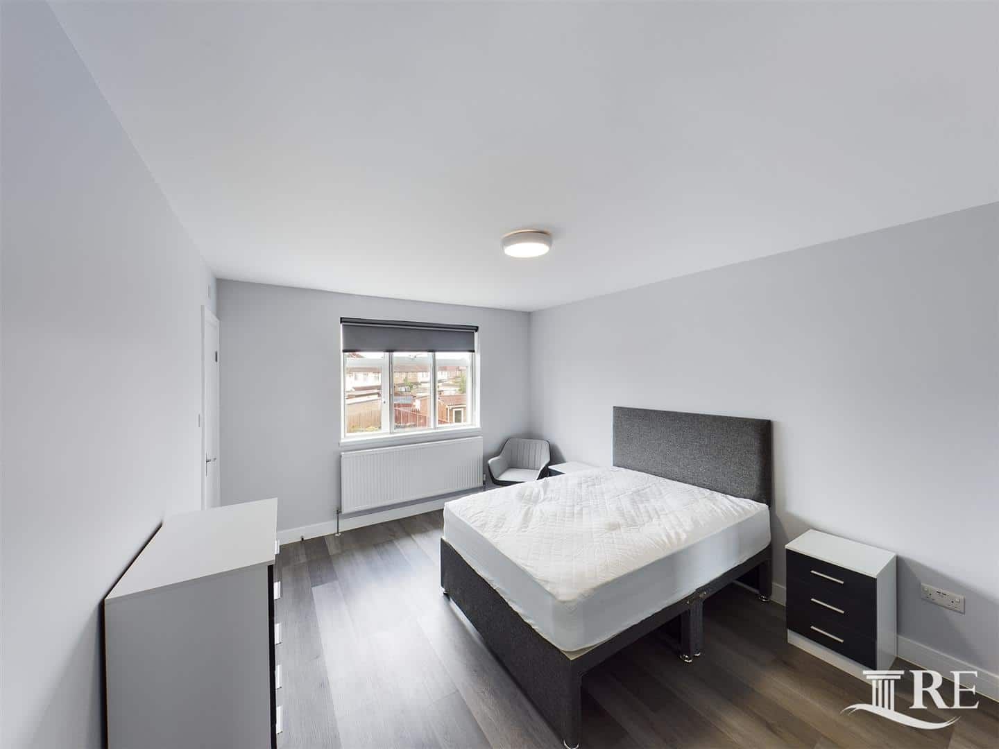 Property to rent in Portland Crescent, Stanmore Regal Estates