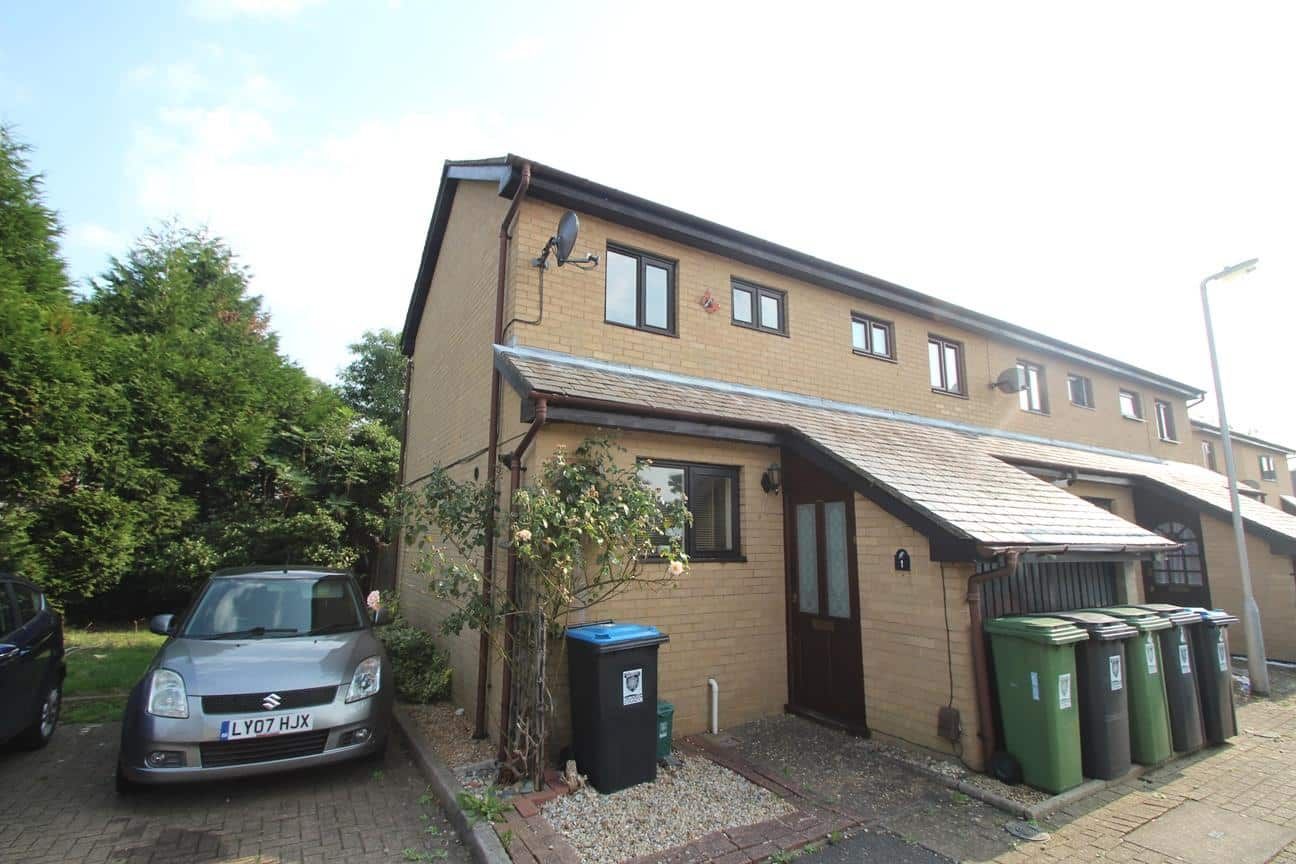 Bowmans Court, Highfield, Hemel Hempstead, Herts, HP2 5SD