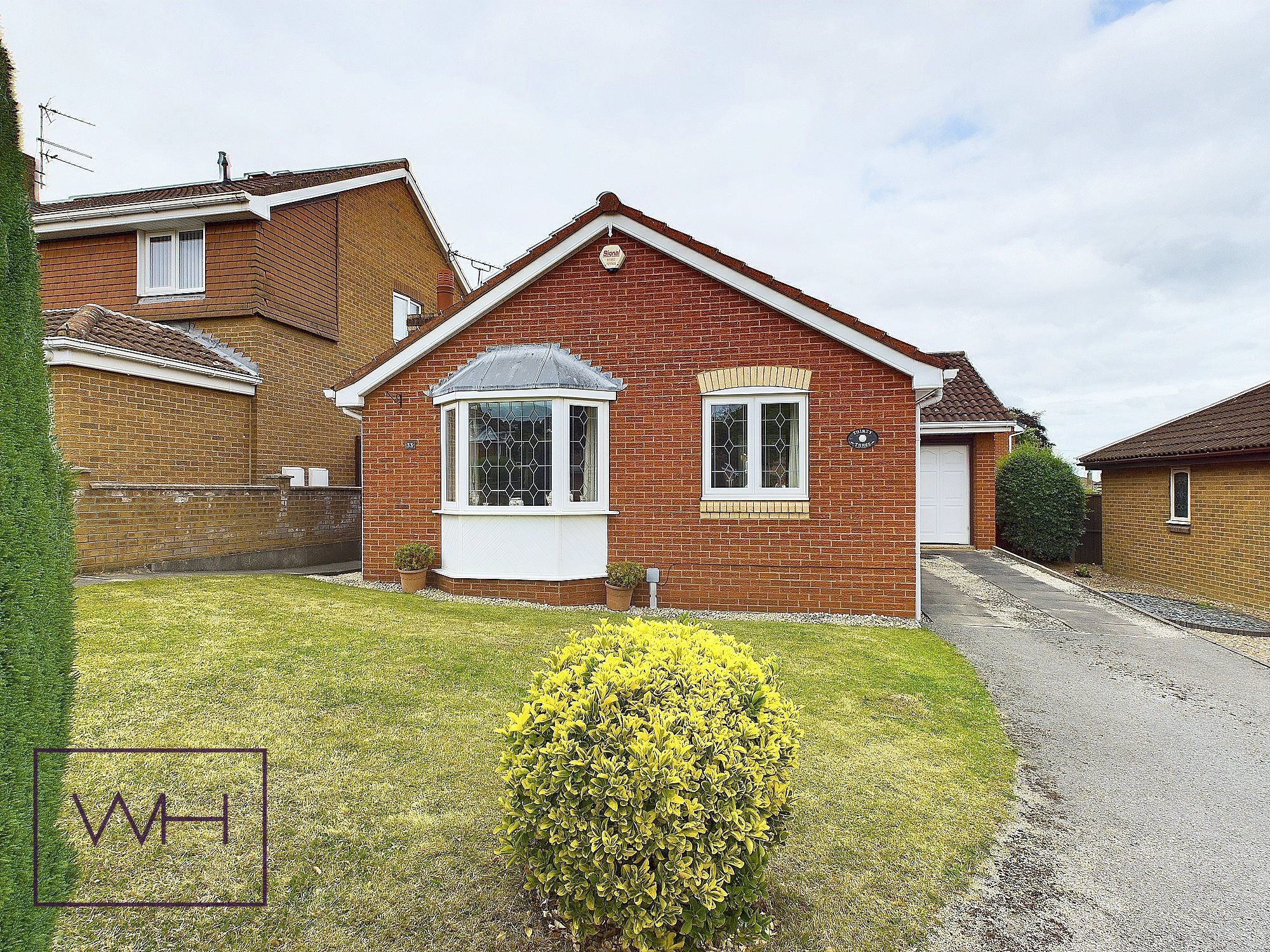Mayfields , Scawthorpe, Doncaster, DN5 7UA
