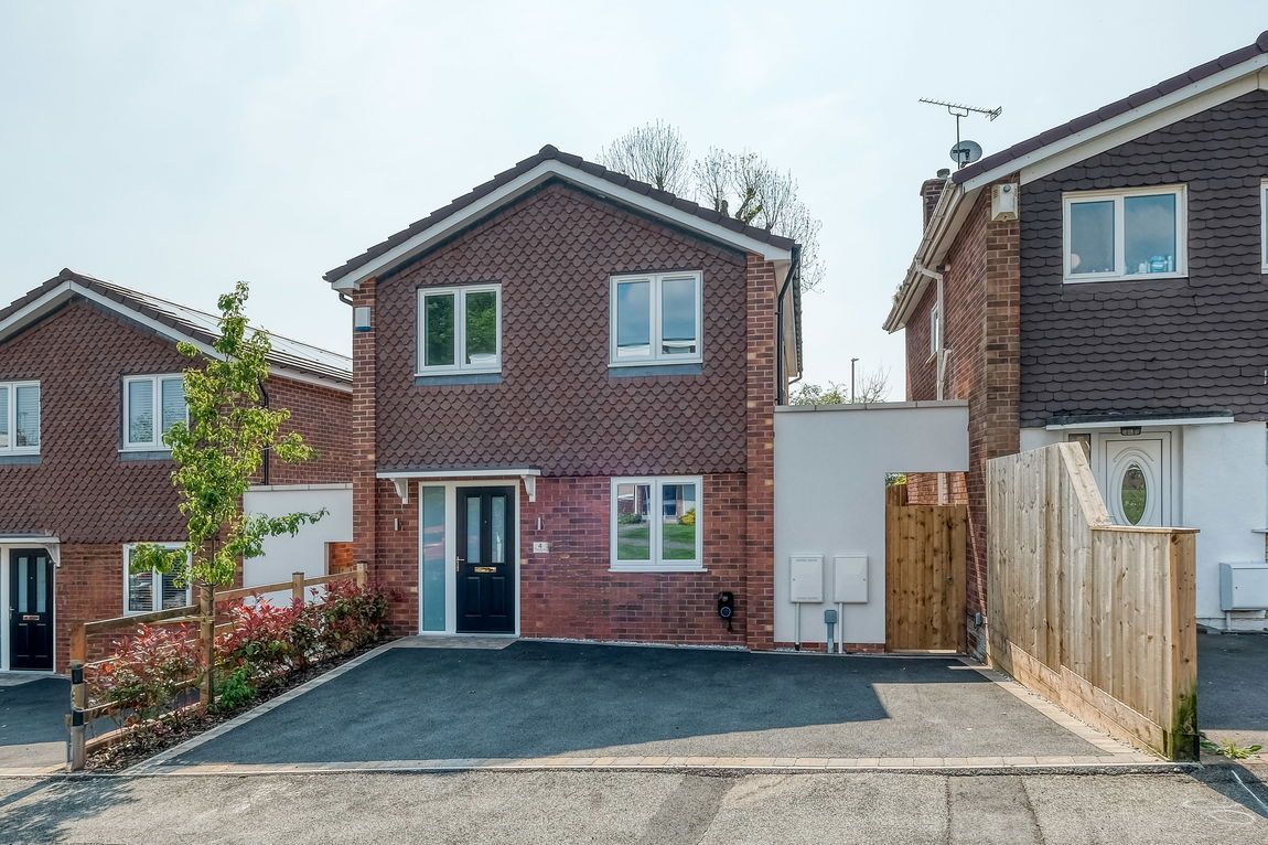 Grovewood Drive, Kings Norton, Birmingham, B38 8NT