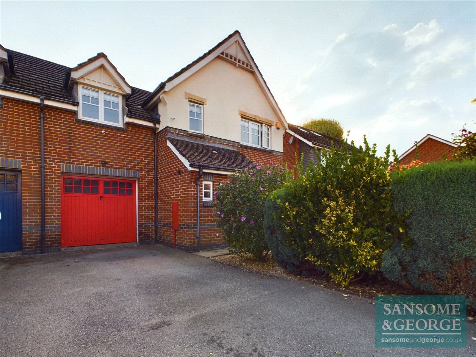 Wallis Drive, Bramley, Tadley, Hampshire, RG26 5XQ