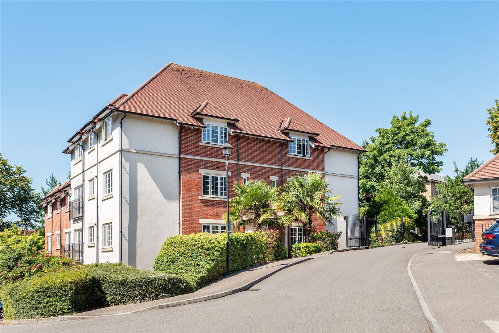 Sycamore Lodge, Cottage Close, Harrow on the Hill, Middlesex, HA2 0HA
