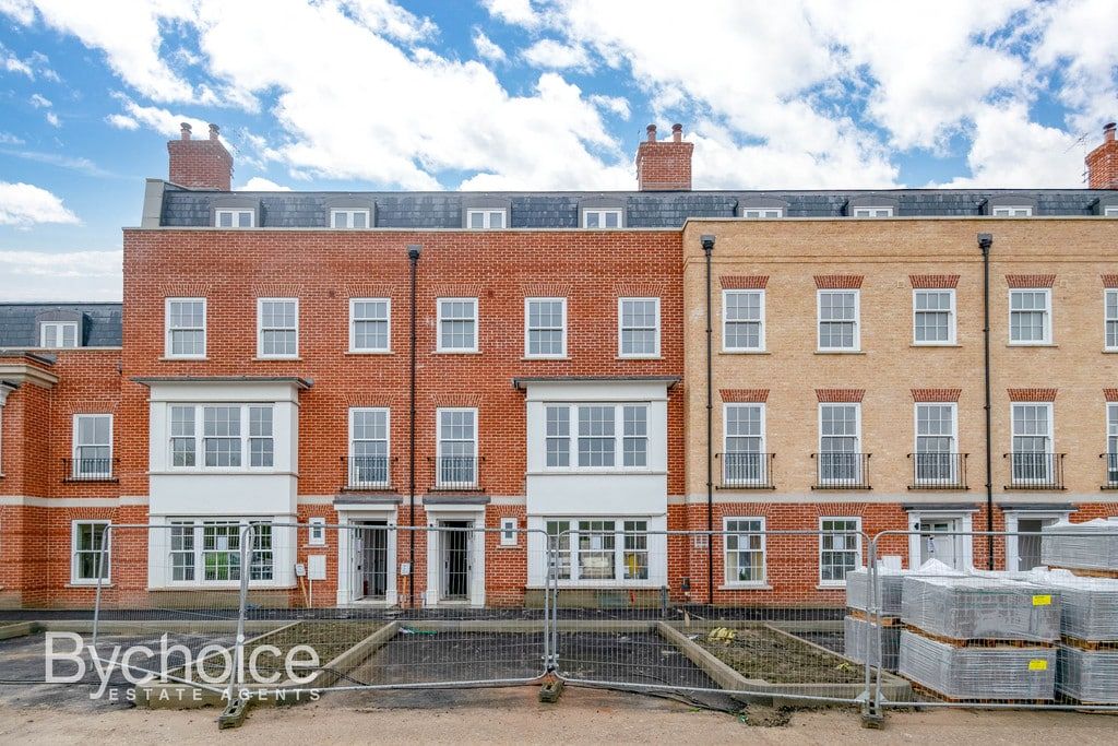 Abbots Gate, Bury St Edmunds, Suffolk, IP33 2FB