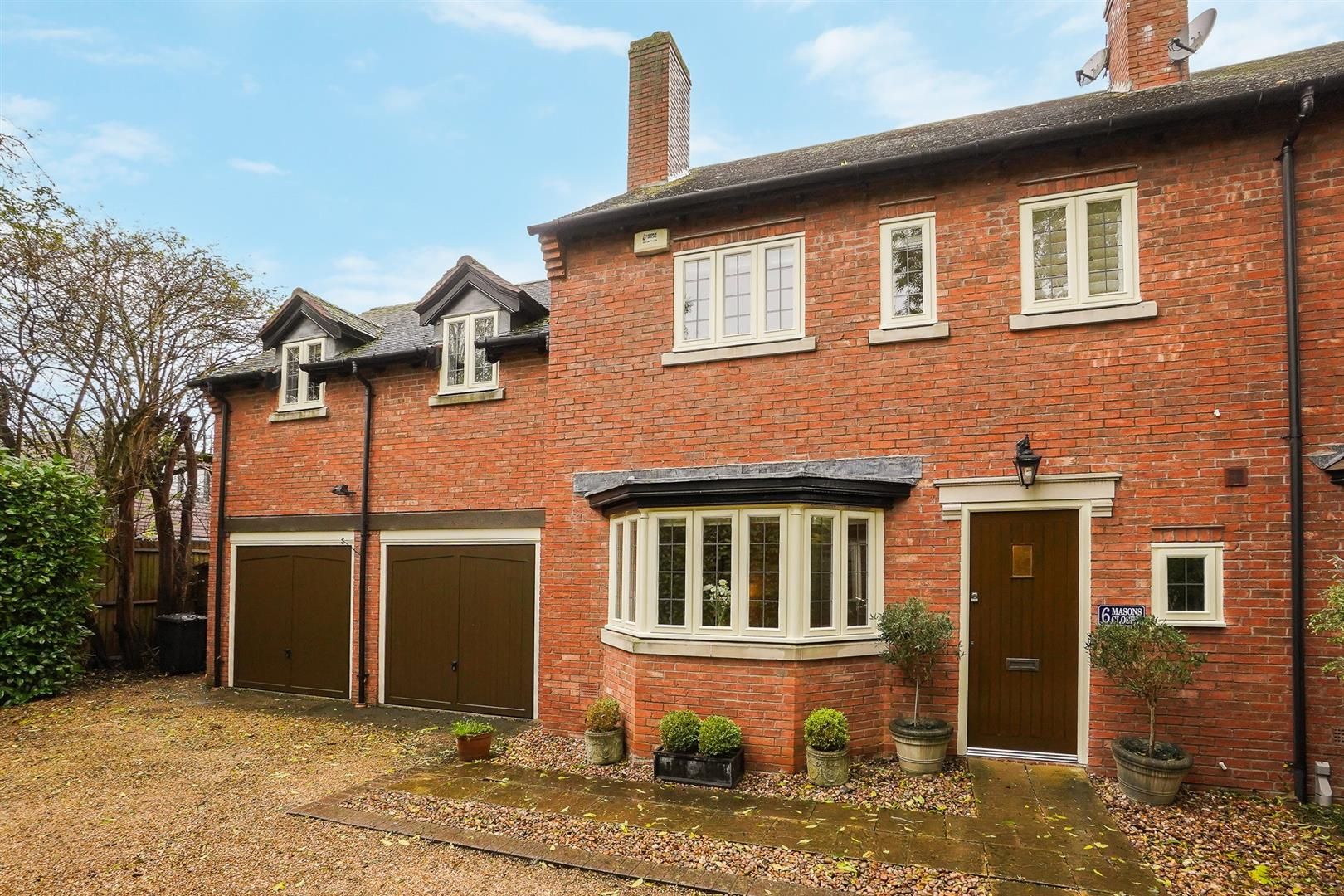 Masons Close, Wilmcote, Stratford-upon-Avon, Warwickshire, CV37 9FH