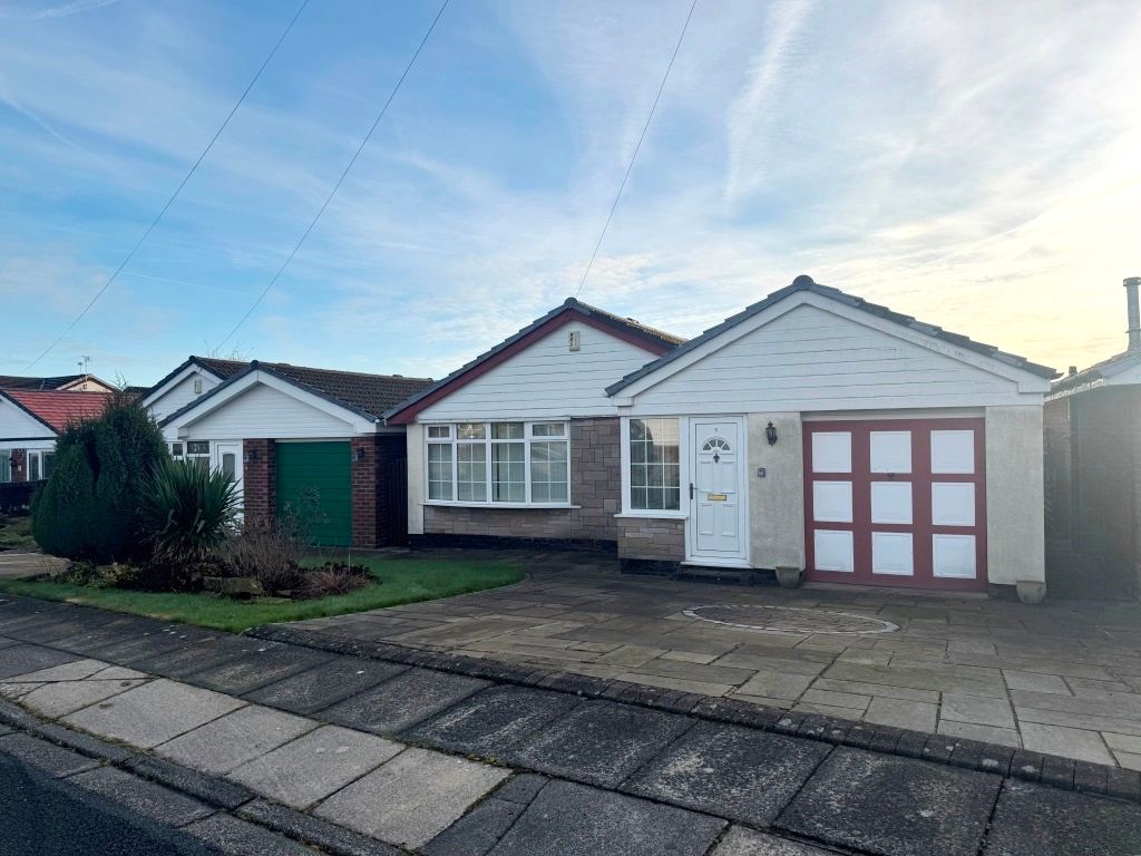 St. Michaels Close, Seddons Farm, Bury, BL8