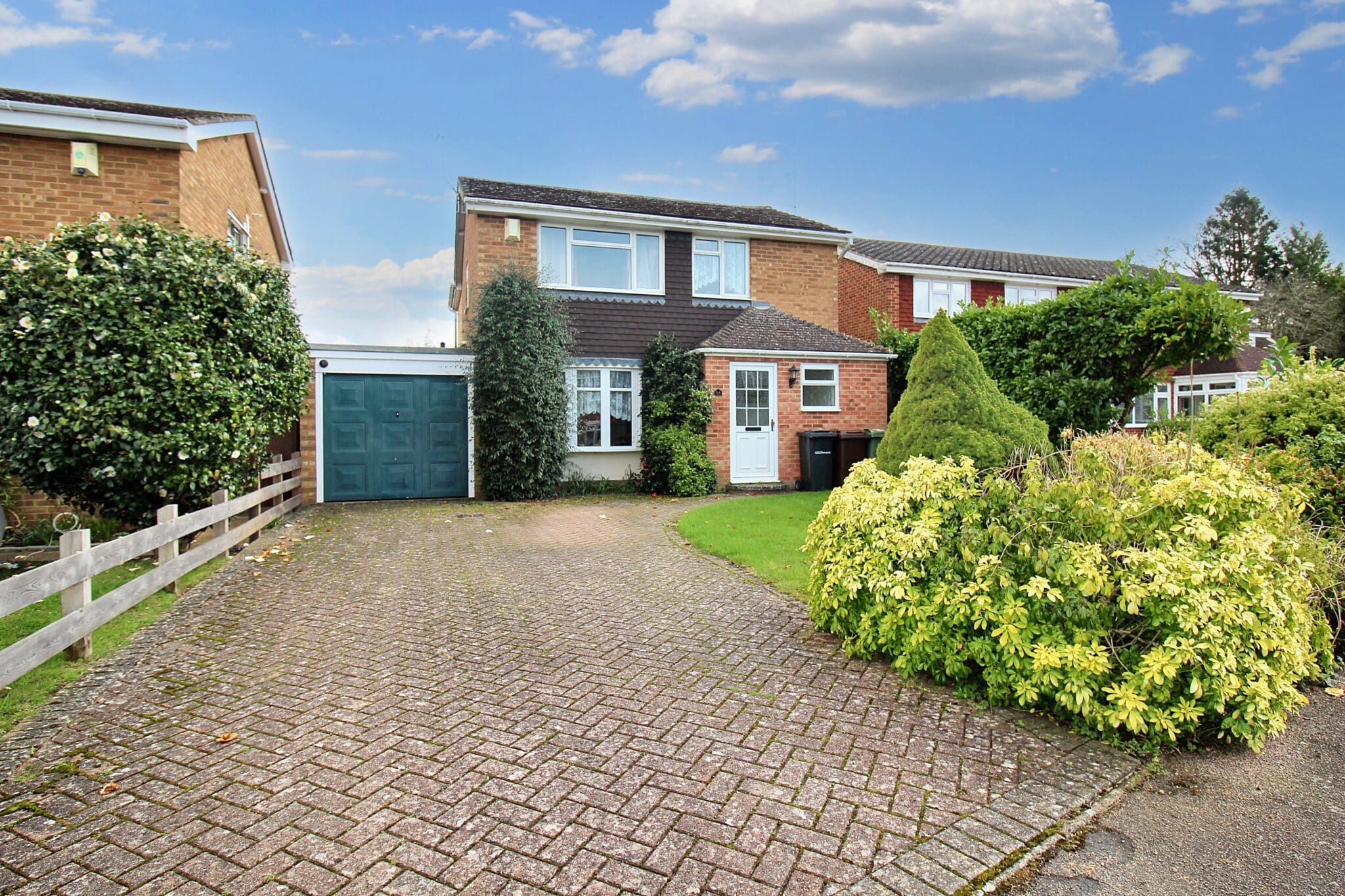 Lewis Court Drive, Boughton Monchelsea, Maidstone, Maidstone, ME17 4LG