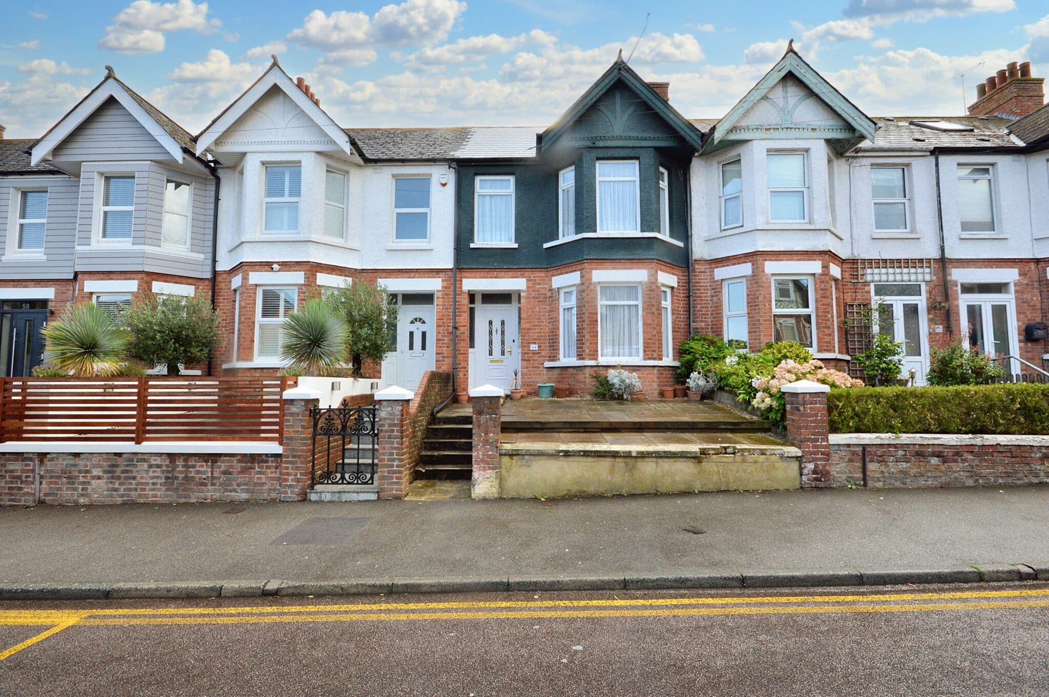 Ashley Avenue, Folkestone, Folkestone, CT19 4PR