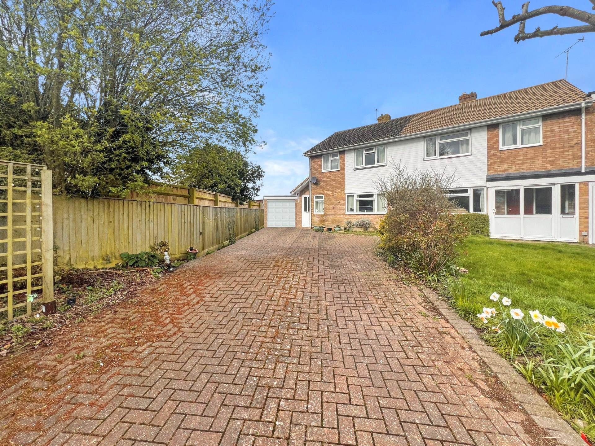 Court Close, Princes Risborough