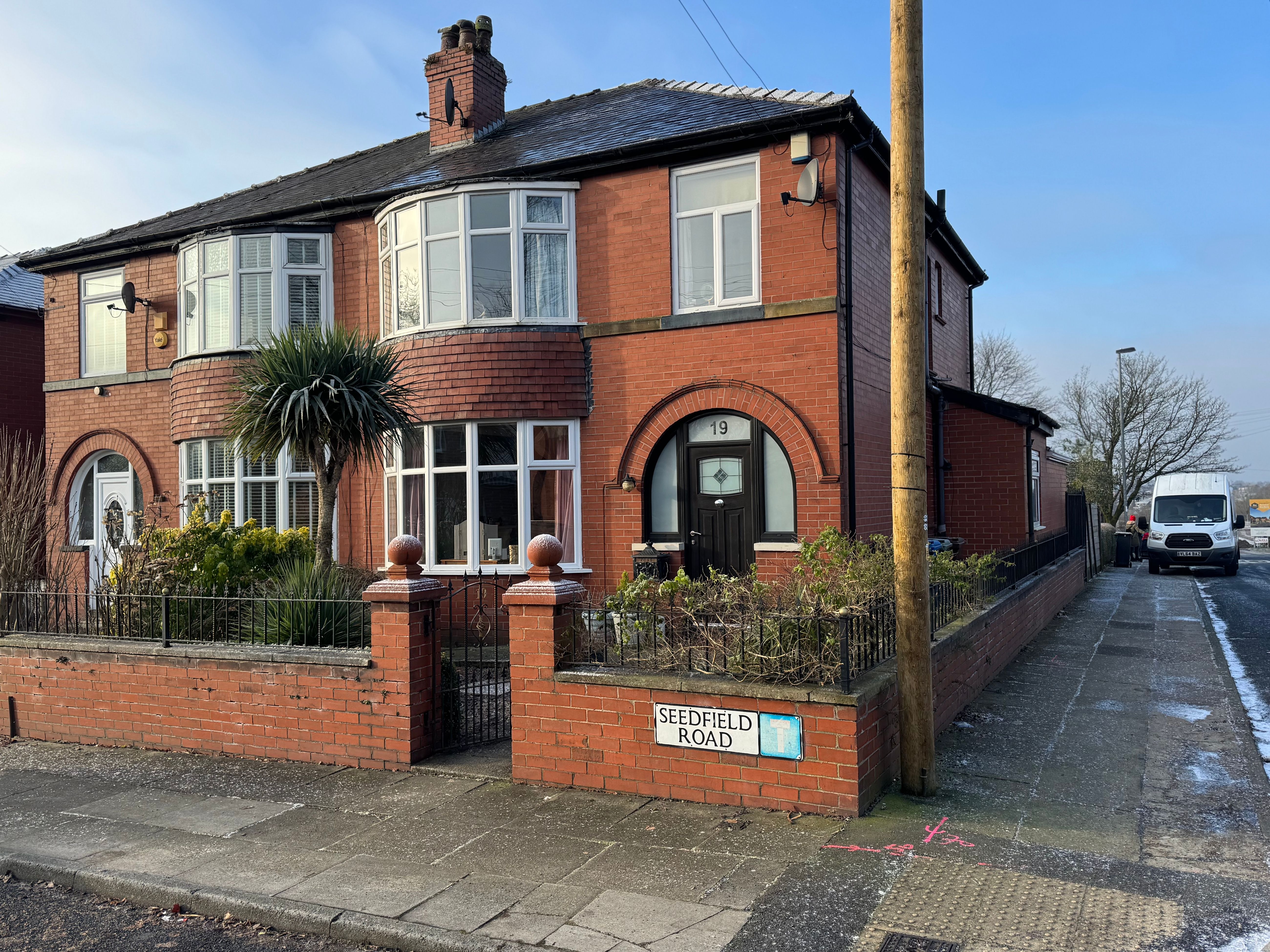 19 Seedfield Road, Walmersley, Bury BL9