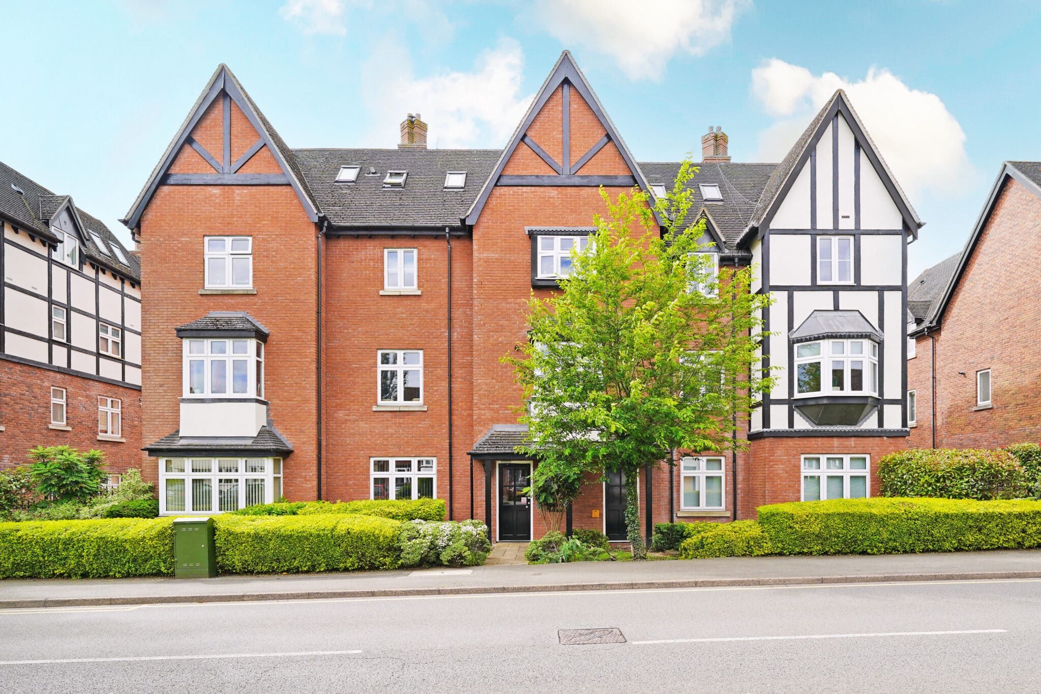 Apartment 15, 456 Station Road, Solihull, Dorridge, B93 8EX