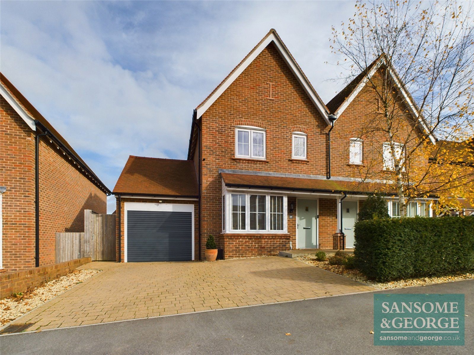 Murano Drive, Chineham, Basingstoke, Hampshire, RG24 8PN