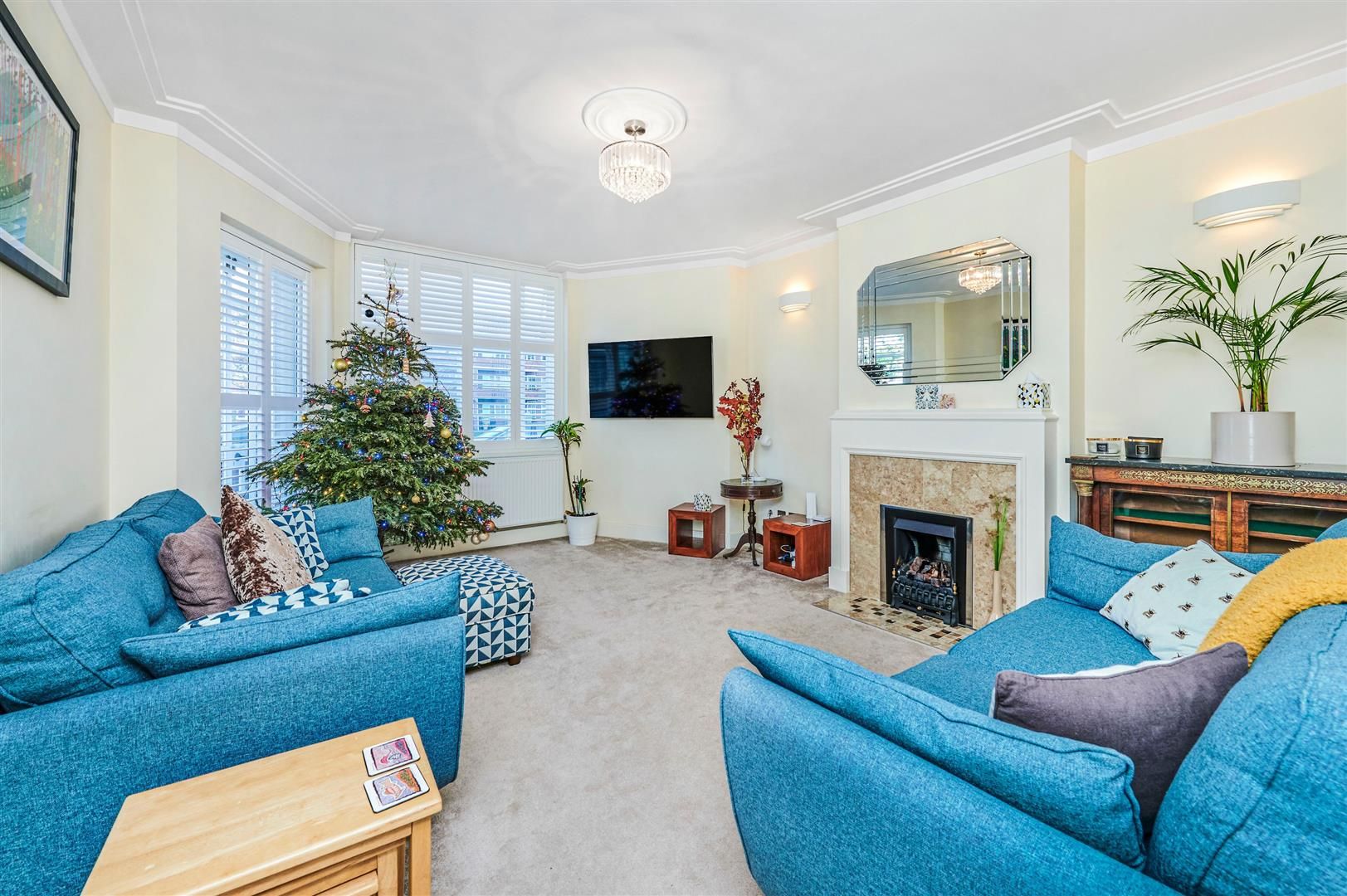 Roehampton Close, London, SW15 5LU