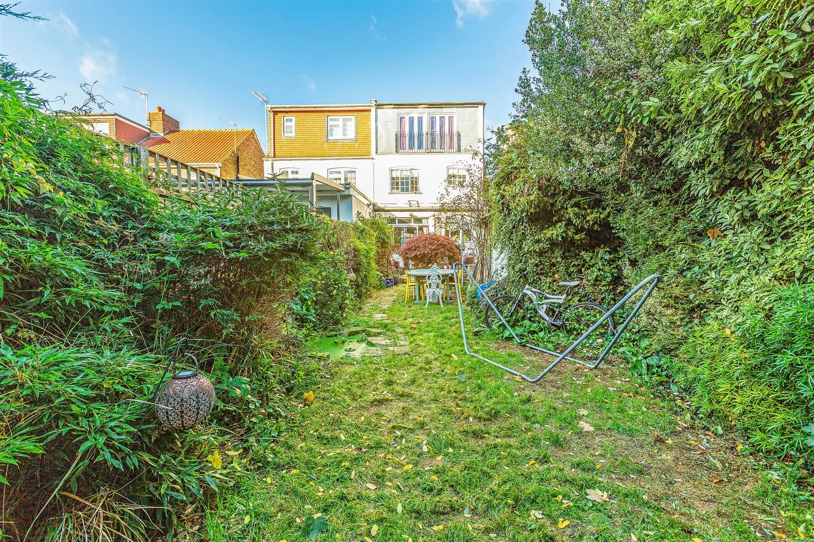 4 bed semidetached house for sale in Boileau Road, Barnes, SW13