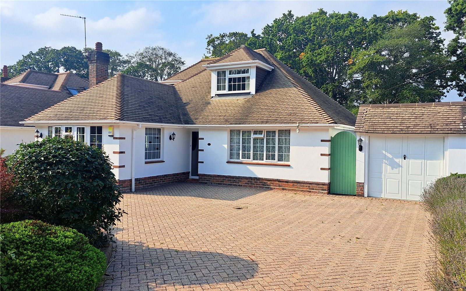 Terrington Avenue, Highcliffe, Christchurch, Dorset, BH23 4RL