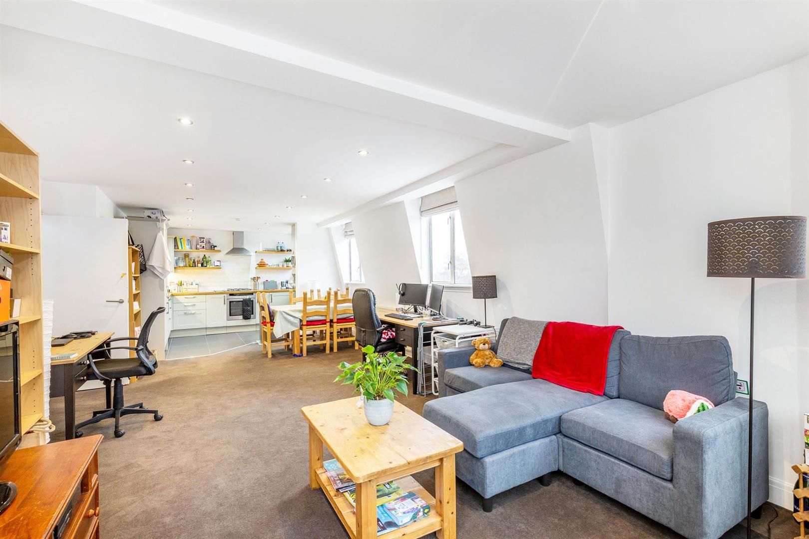 Manor Fields, Putney Hill, London, SW15 3LW