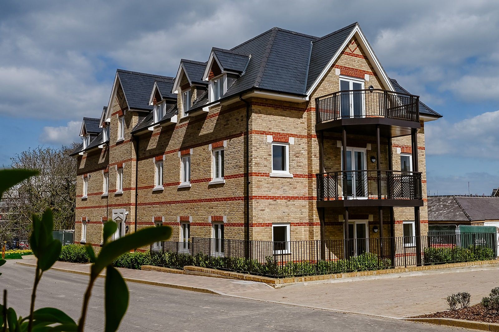 Trent Park, Enfield (Apartments)