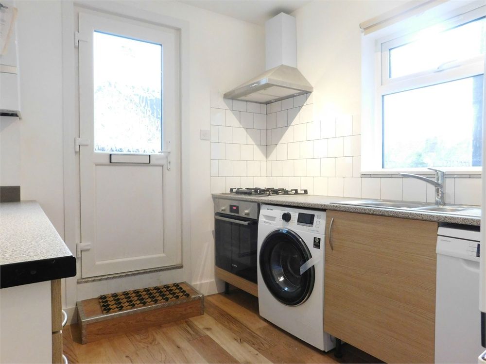 Northfield Avenue (WATER RATES INCLUDED), Ealing, London, W13 9QU