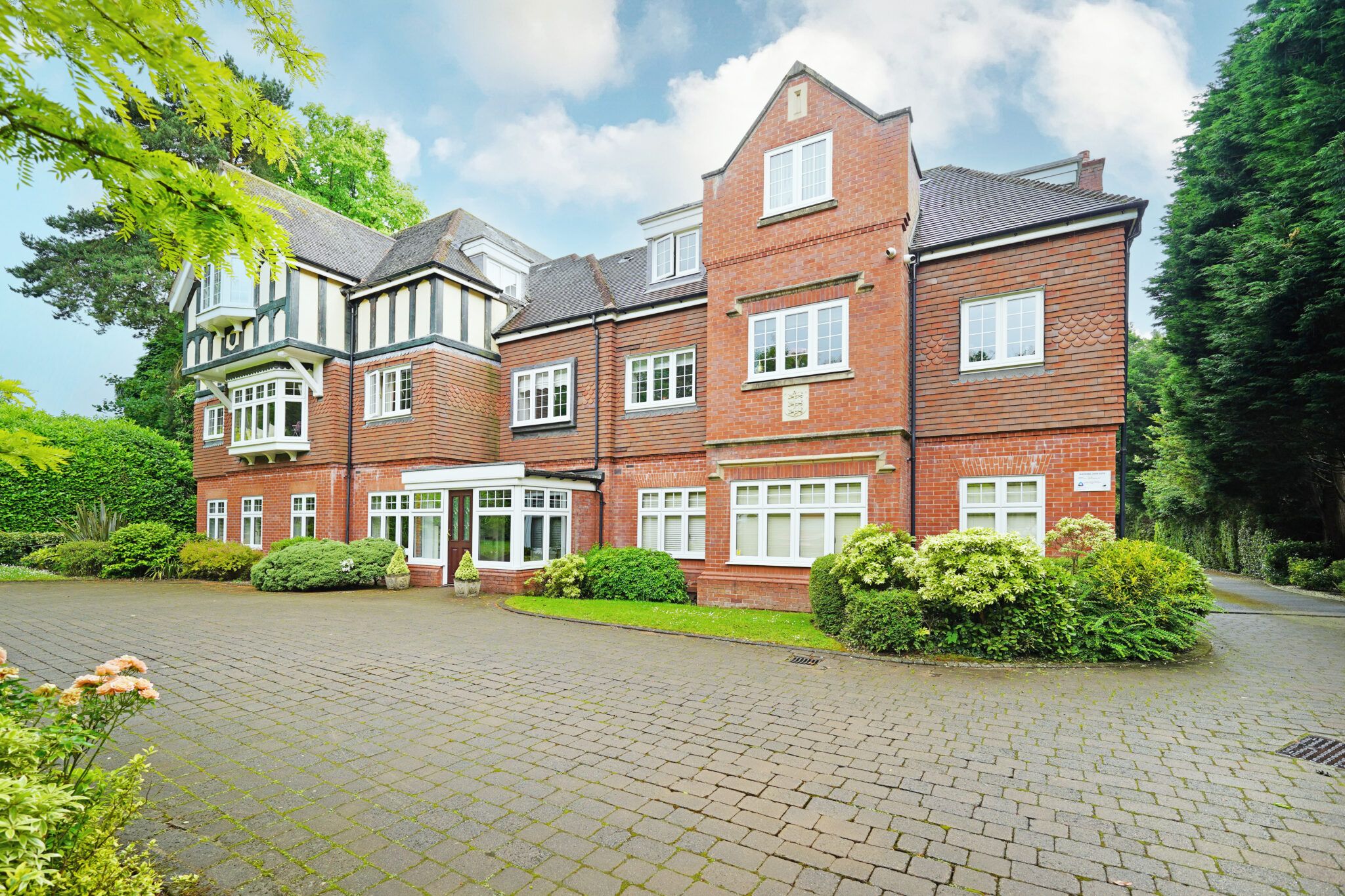 Apartment 7, The Manor, Solihull, 121 St. Bernards Road, B92 7DJ