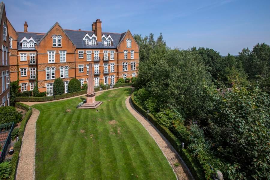 Gillespie House, Virginia Water, Surrey, GU25 4SU