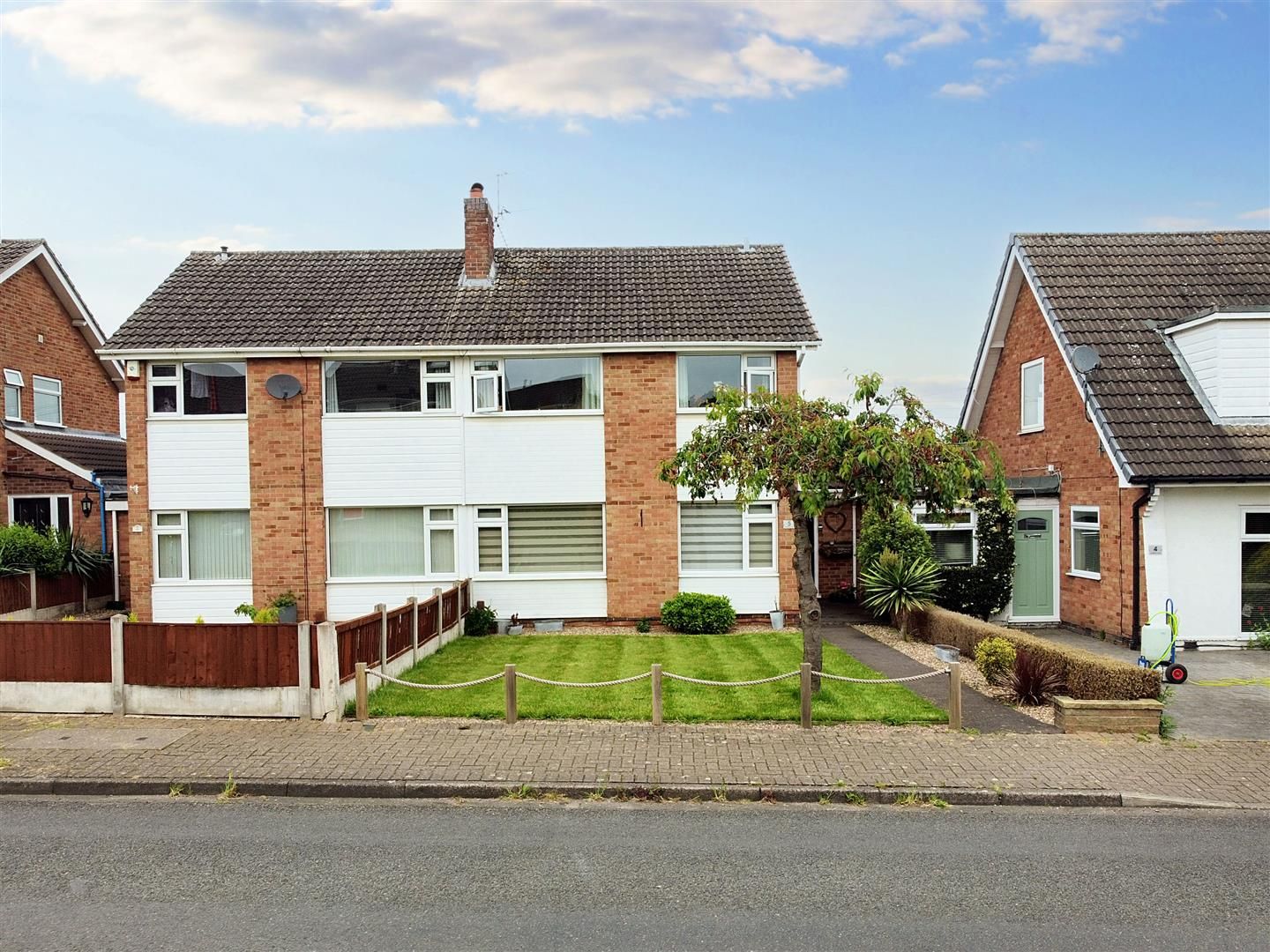 Lansdown Close, Chilwell, Nottingham, NG9 5FT