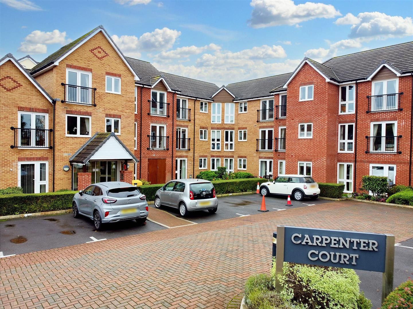 Carpenter Court, Hickings Lane, Stapleford