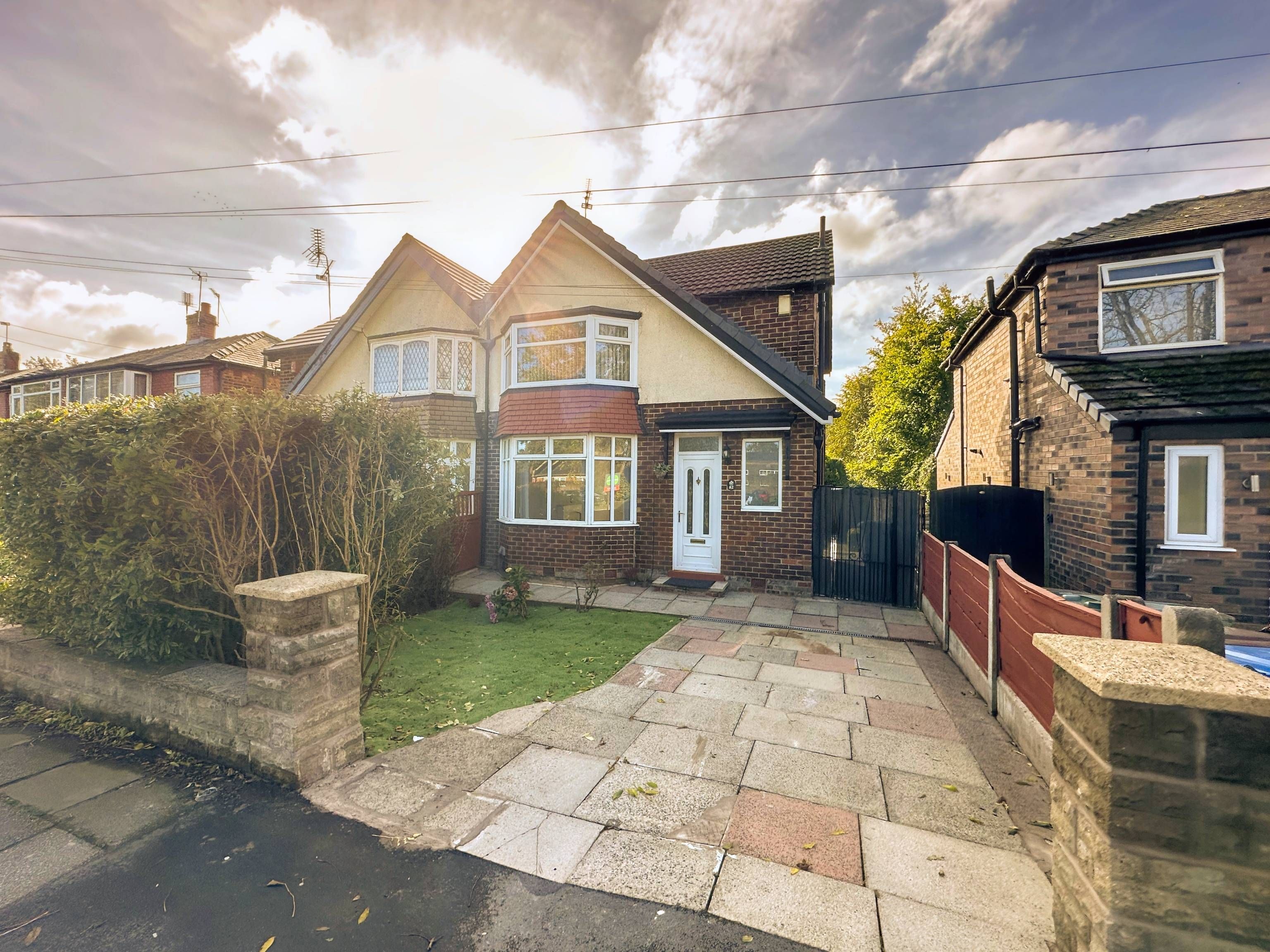 Heys Road, Prestwich, M25