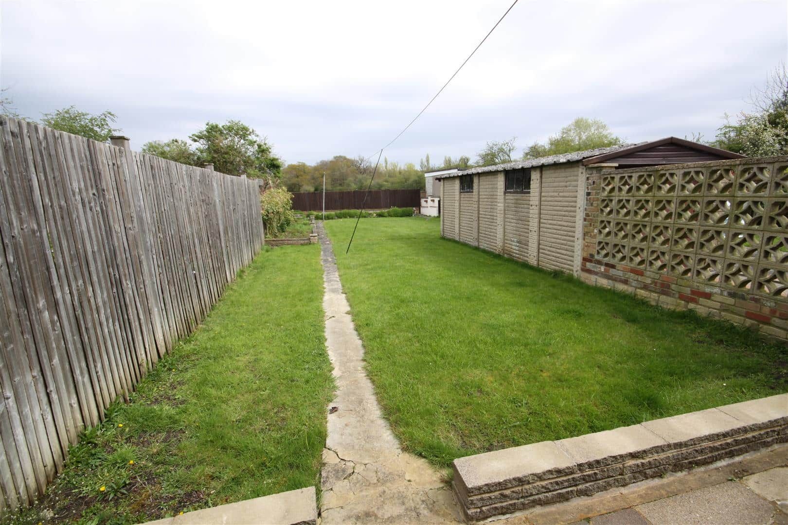 3 bed semidetached house for sale in Southborough Lane, Bromley