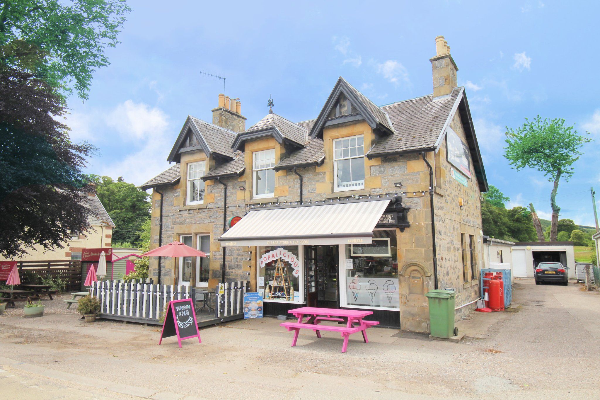 Drumnadrochit Stores & Tea Room, Inverness, Highland, IV63 6TX