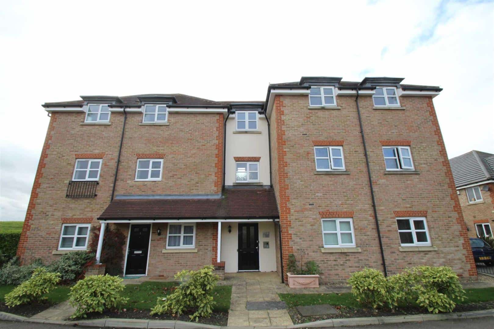 Summerleas Close, Adeyfield, Hemel Hempstead, Hertfordshire, HP2 5PW