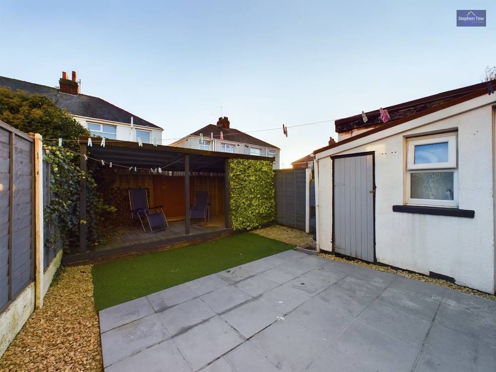 3 bed terraced house for sale in Wycombe Avenue, Blackpool, FY4 ...