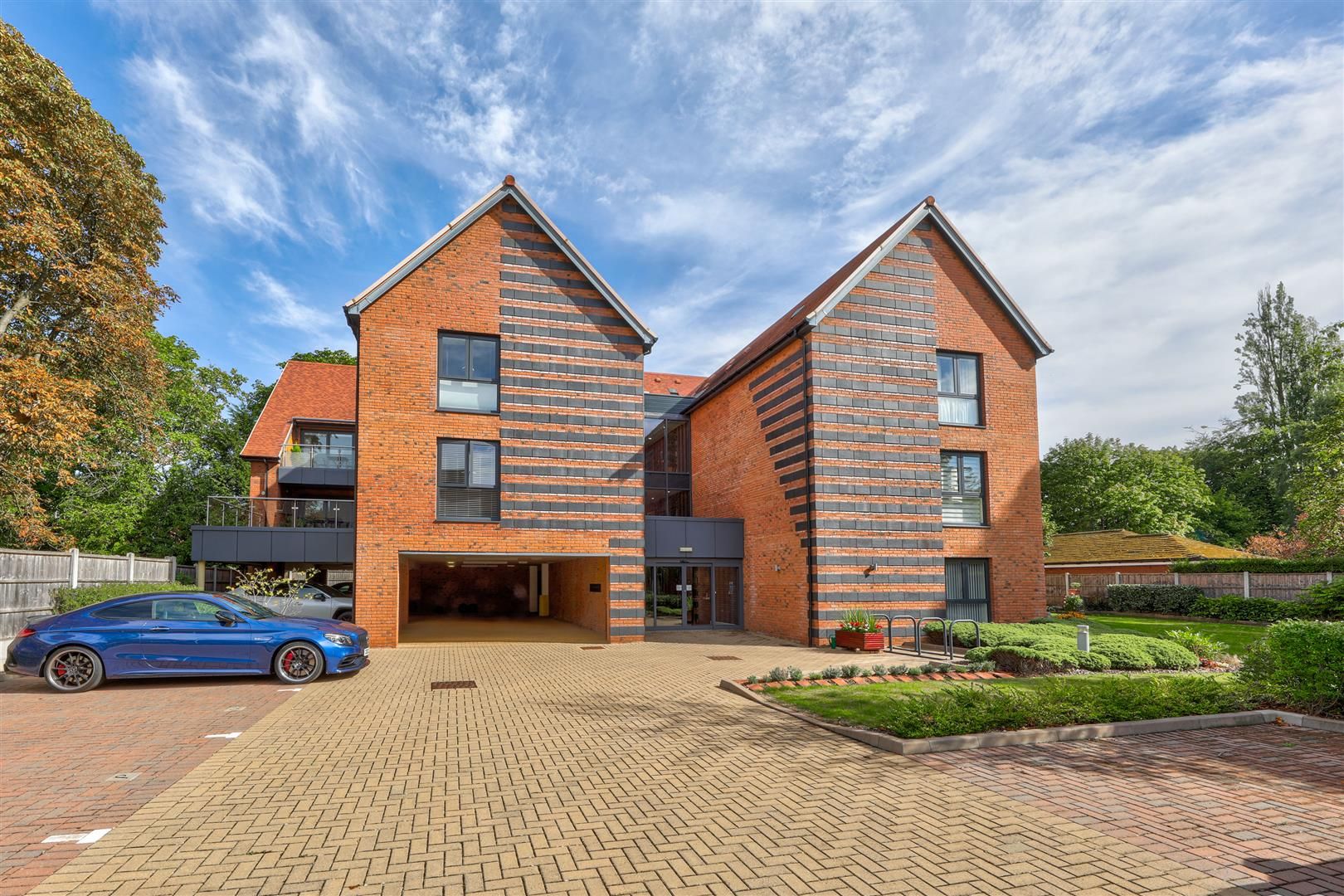 Apartment 26, Scarlet Oak 911-913 Warwick Road, Solihull, Solihull, B91 3EP