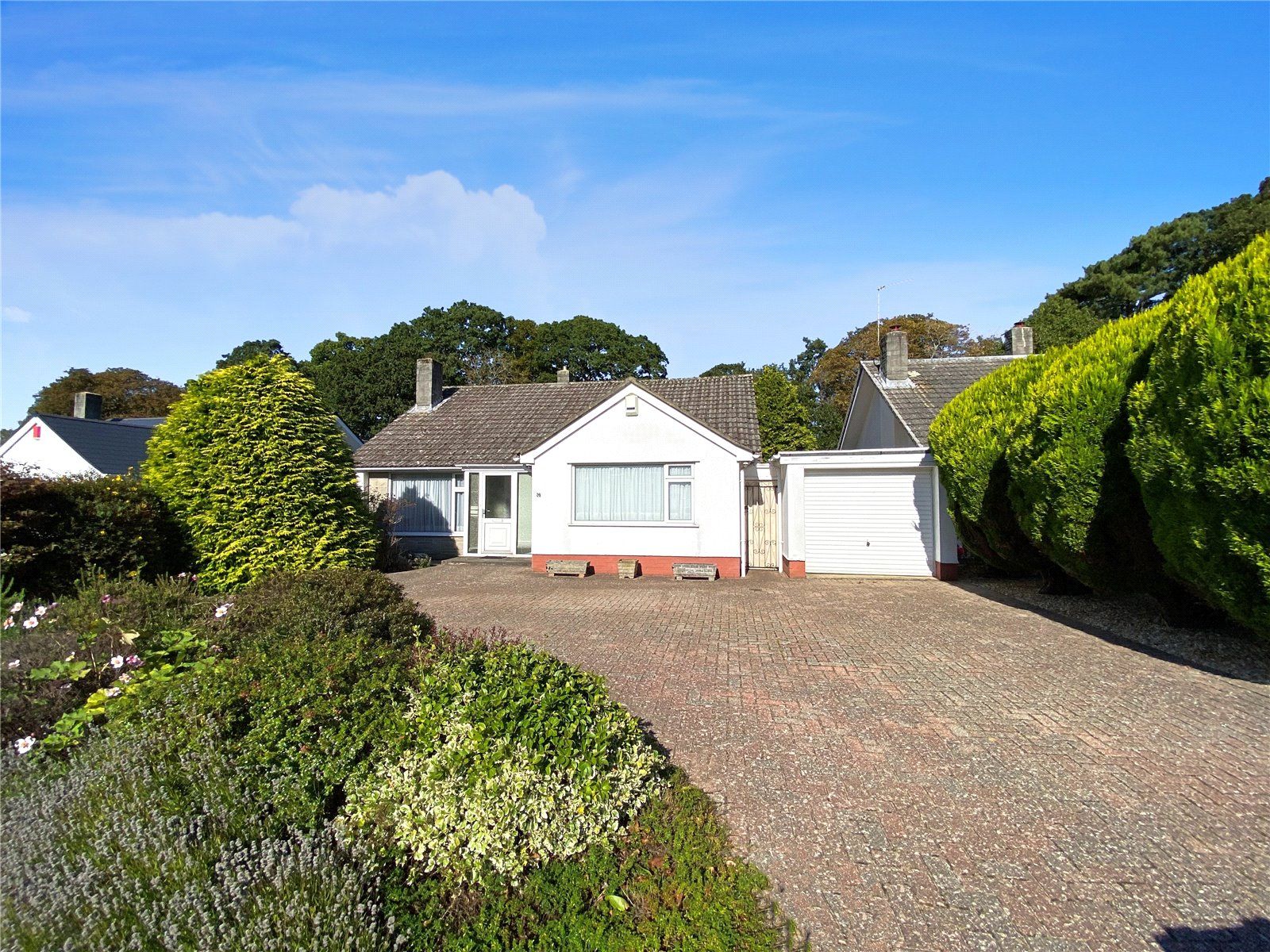 Talbot Drive, Highcliffe, Christchurch, Dorset, BH23 5RX