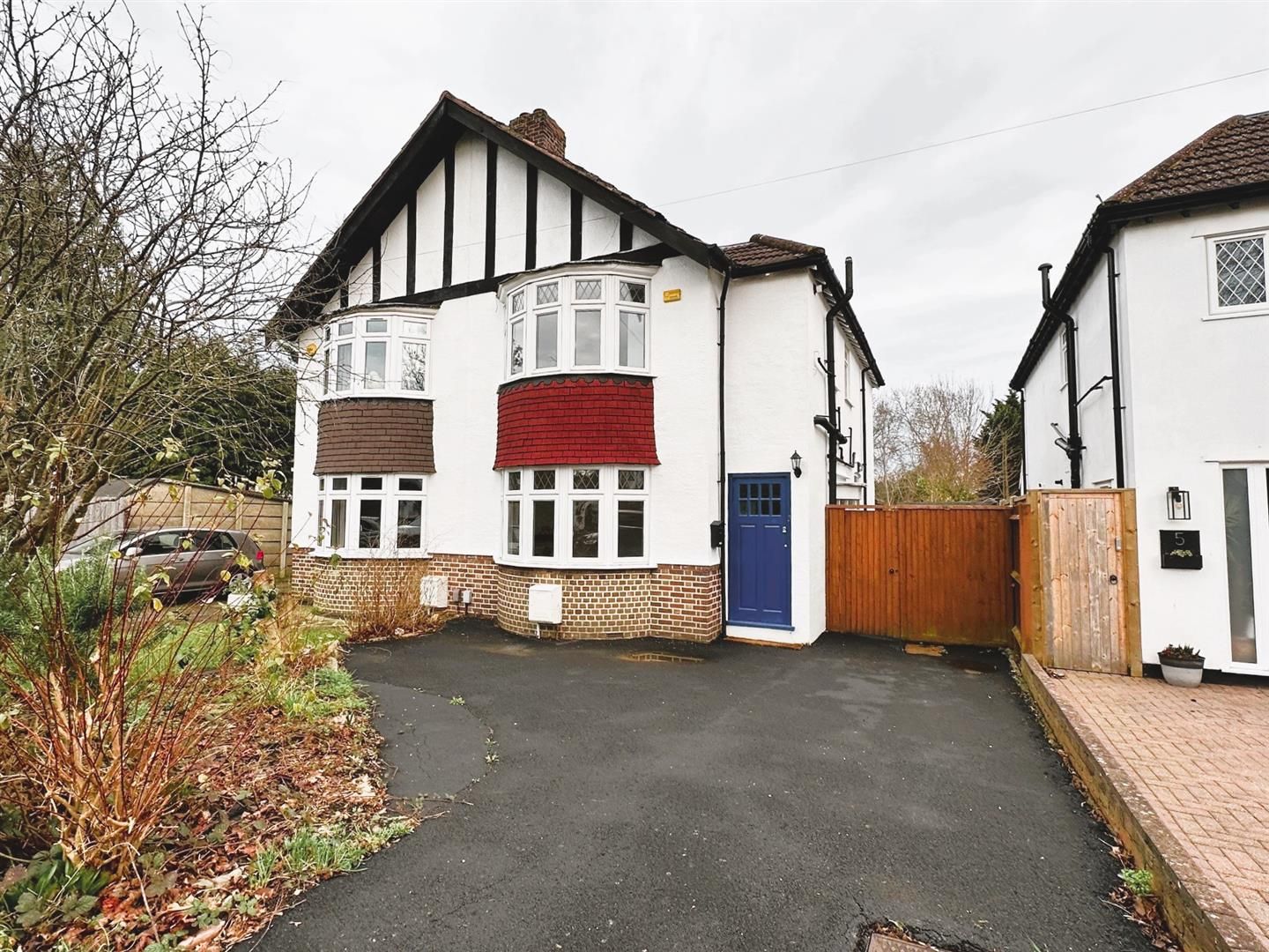 Crescent Drive, Petts Wood, Kent, BR5 1BB