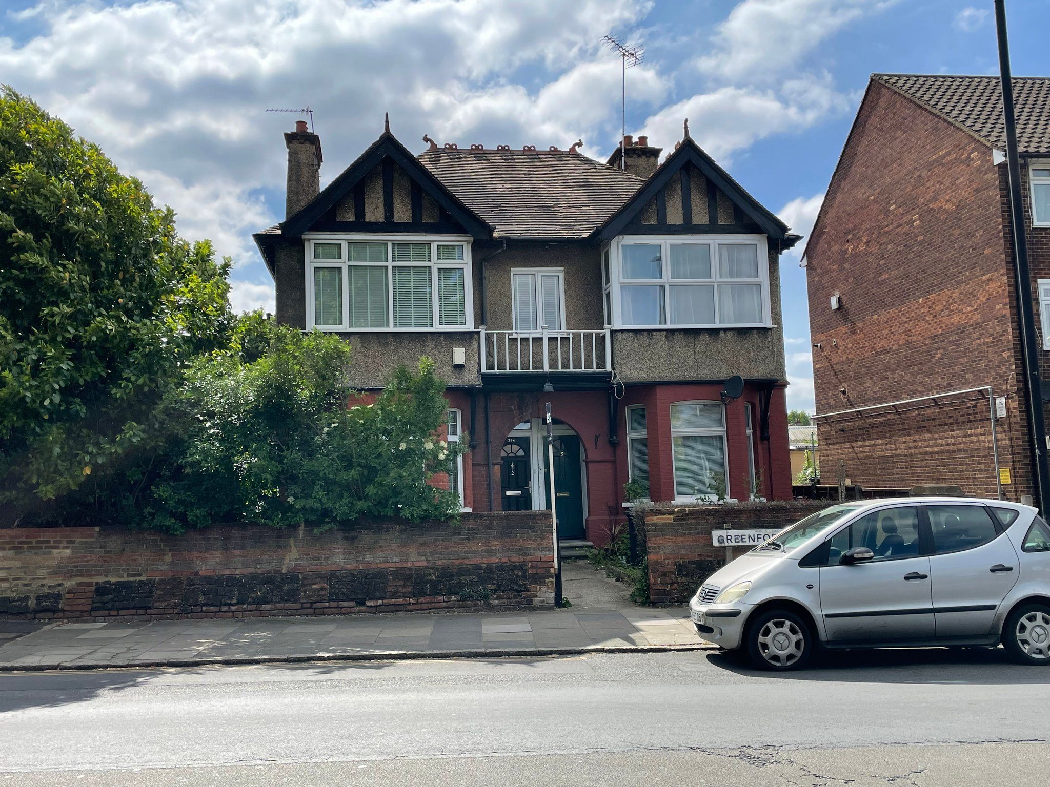 Greenford Avenue, Hanwell, LONDON, W7 3DB