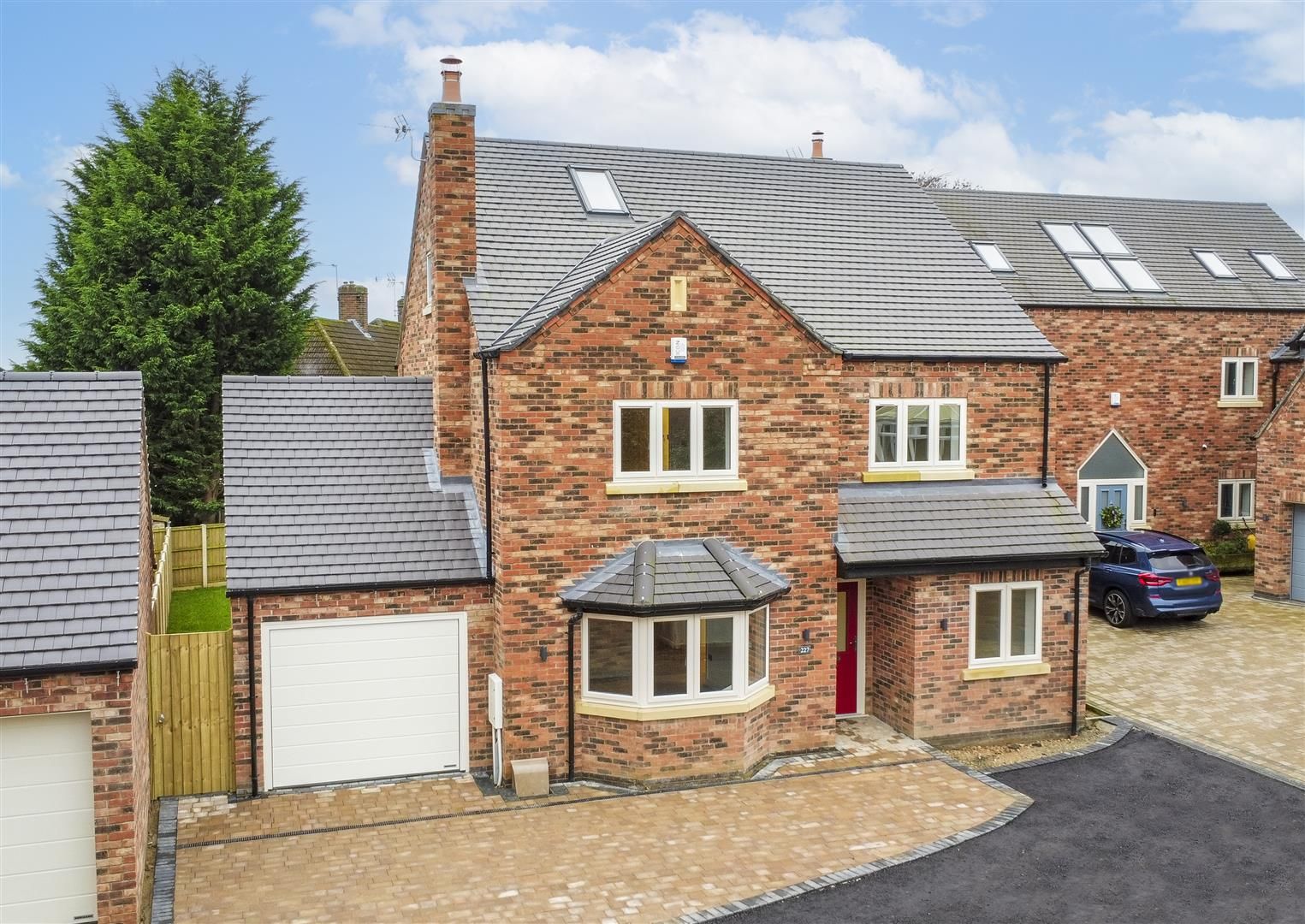 Chilwell Lane, Bramcote, Nottingham, NG9 3DU