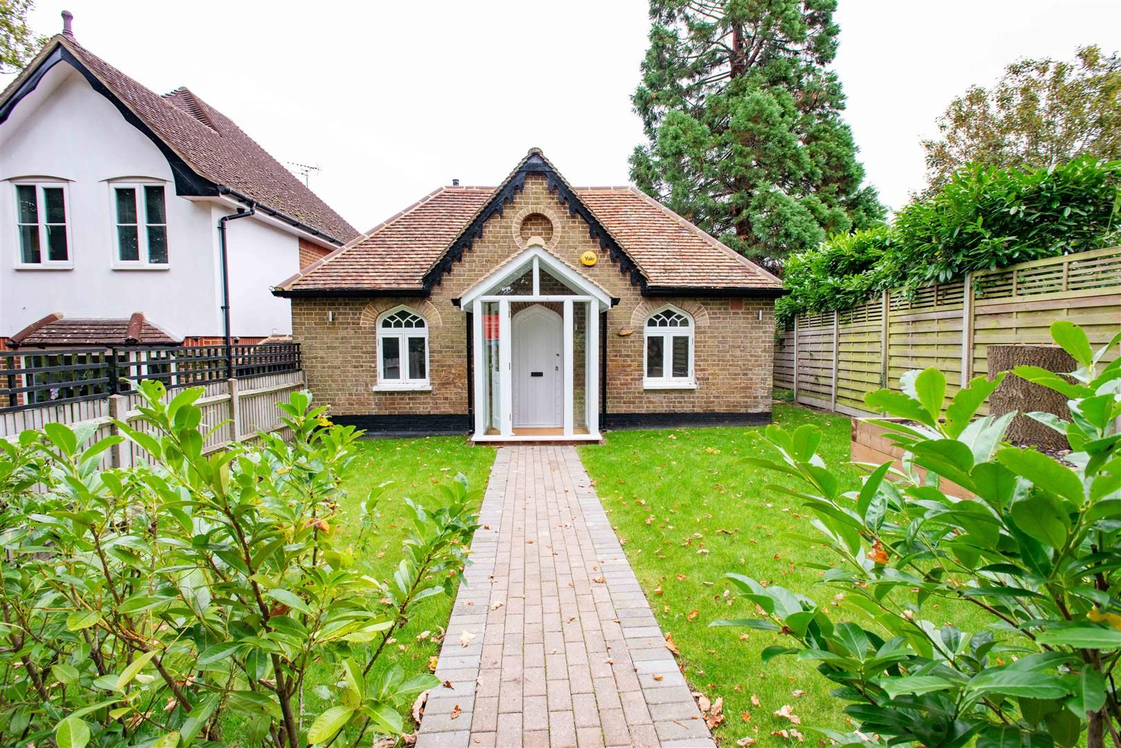 Broomhill Road, Orpington, Kent, BR6 0EW