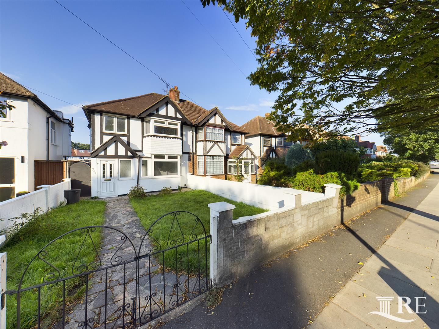 West End Road, Ruislip, HA4 6DX