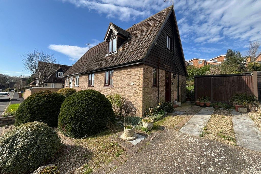 Aylward Close, Hadleigh, Suffolk, IP7 5SE