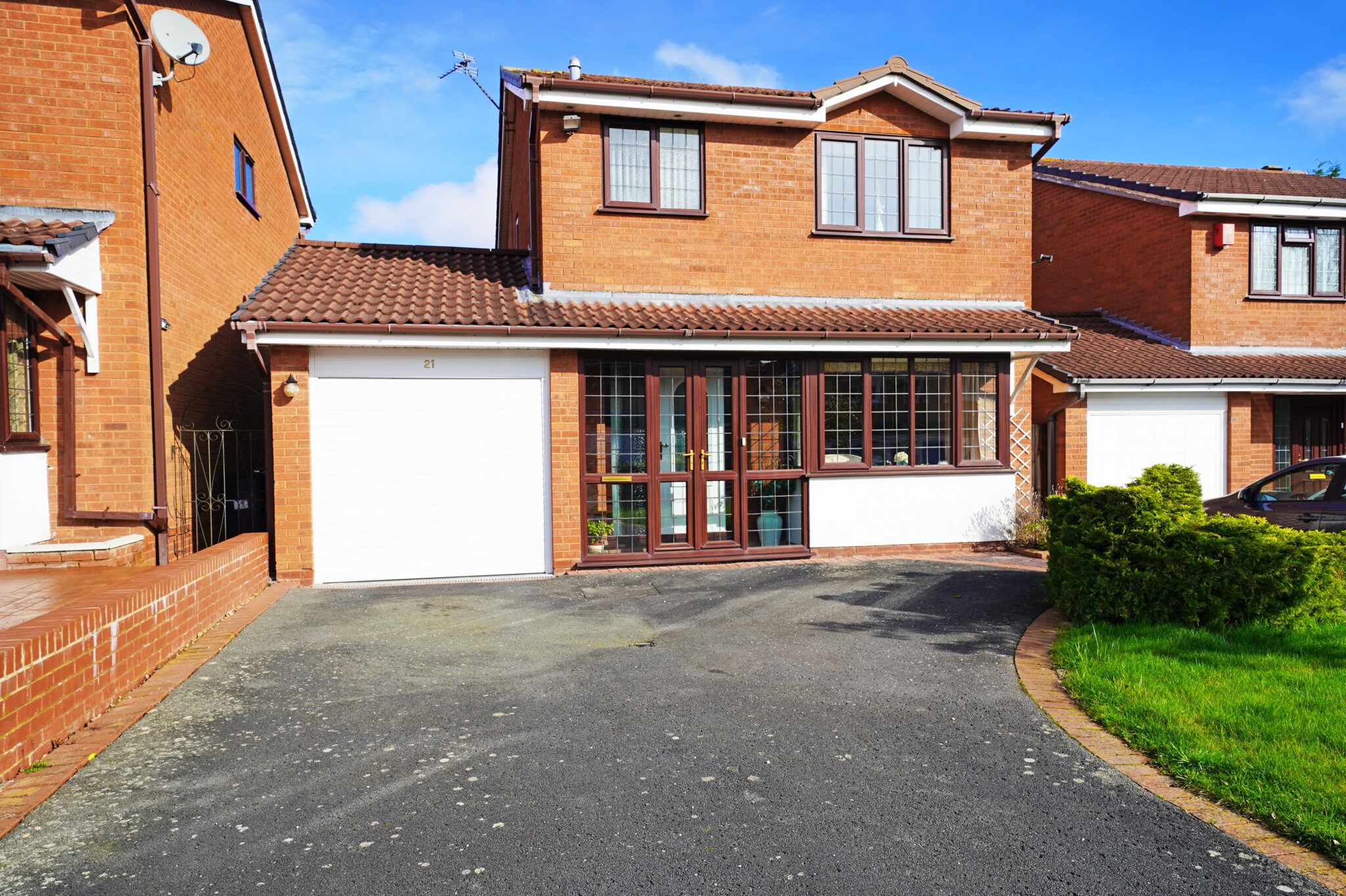 Oakslade Drive, Solihull, Solihull, B92 9QG