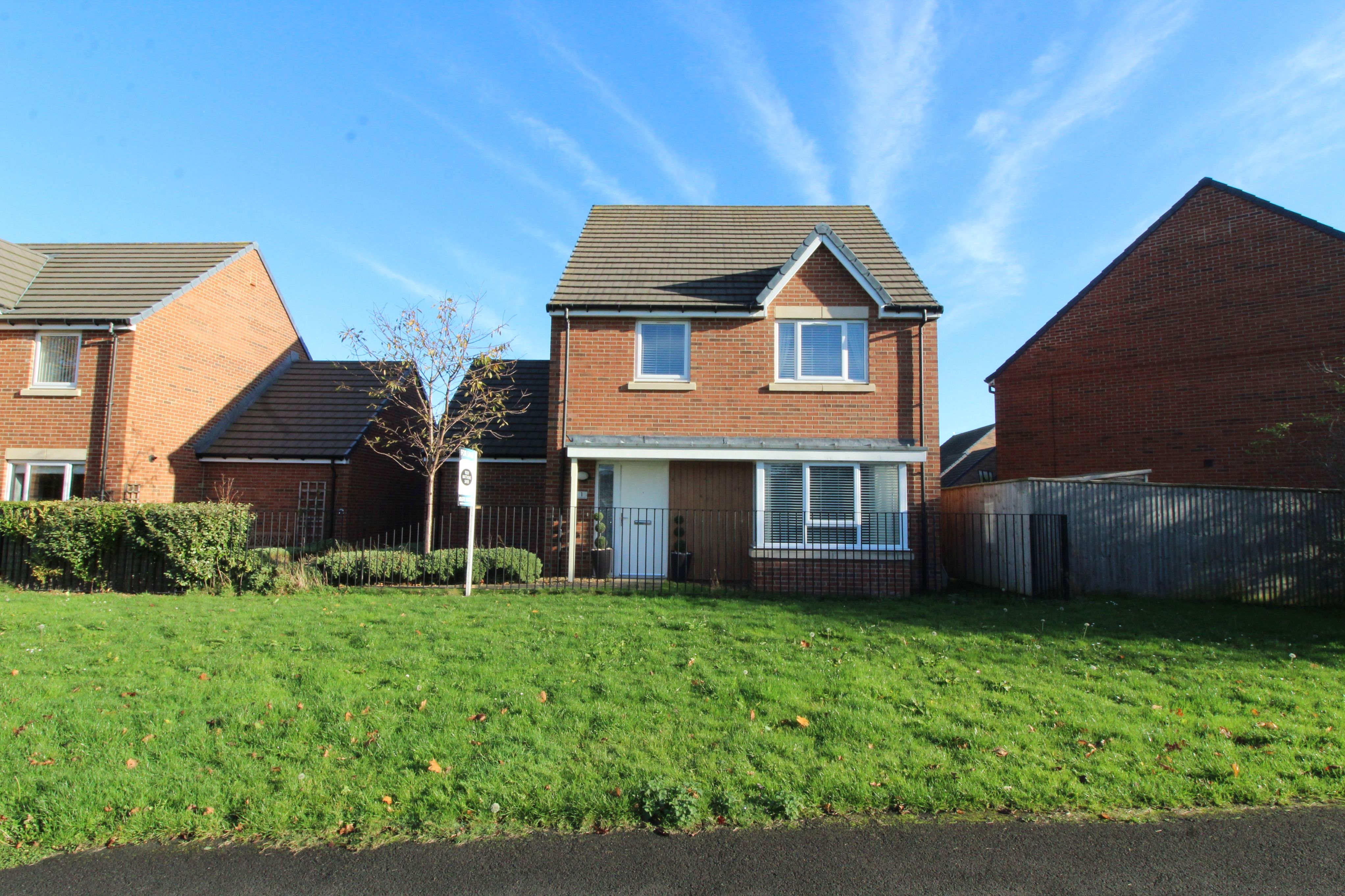 Mayfield Close, Blyth, NE24