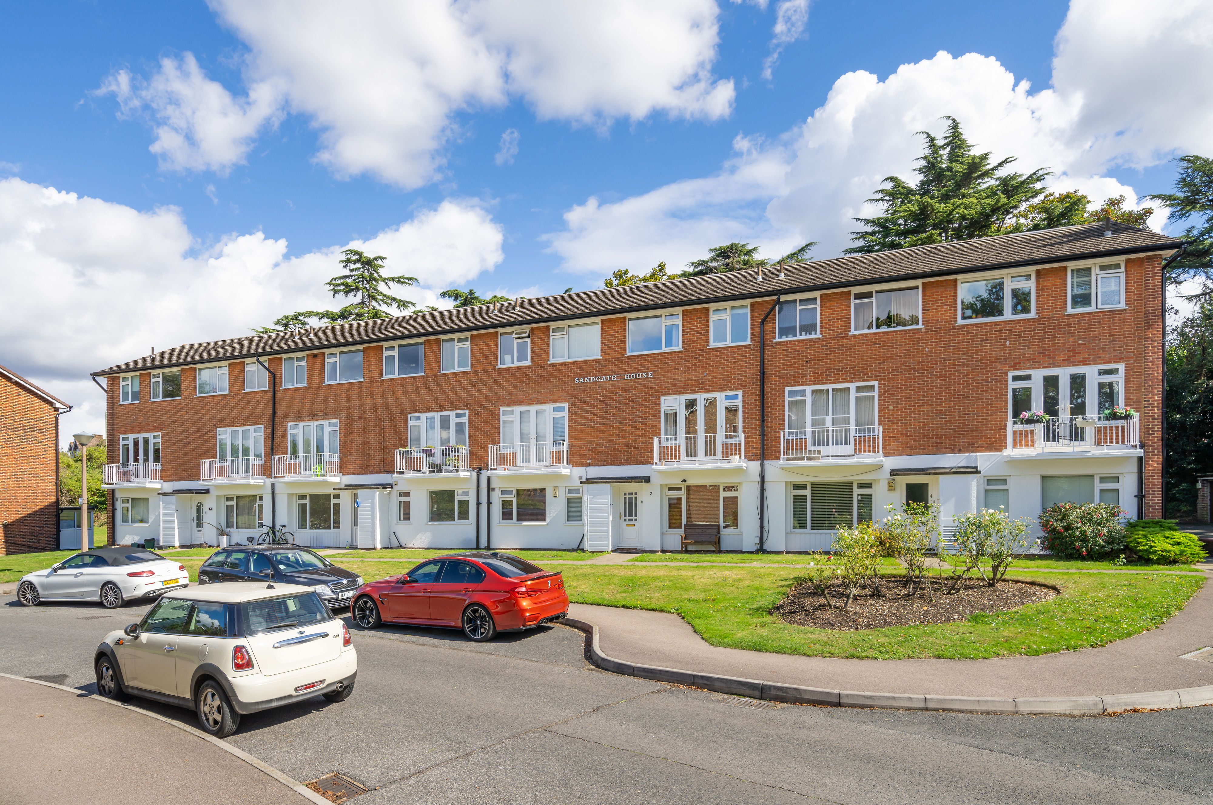 Flat 2, Sandgate House, Beckenham, BR3 1PX