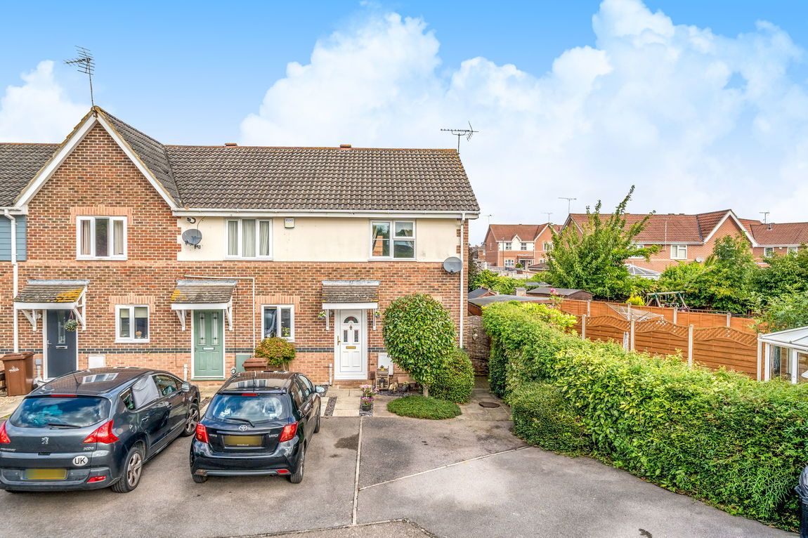 Shorefields, Rainham, Gillingham, Kent, ME8 8SA